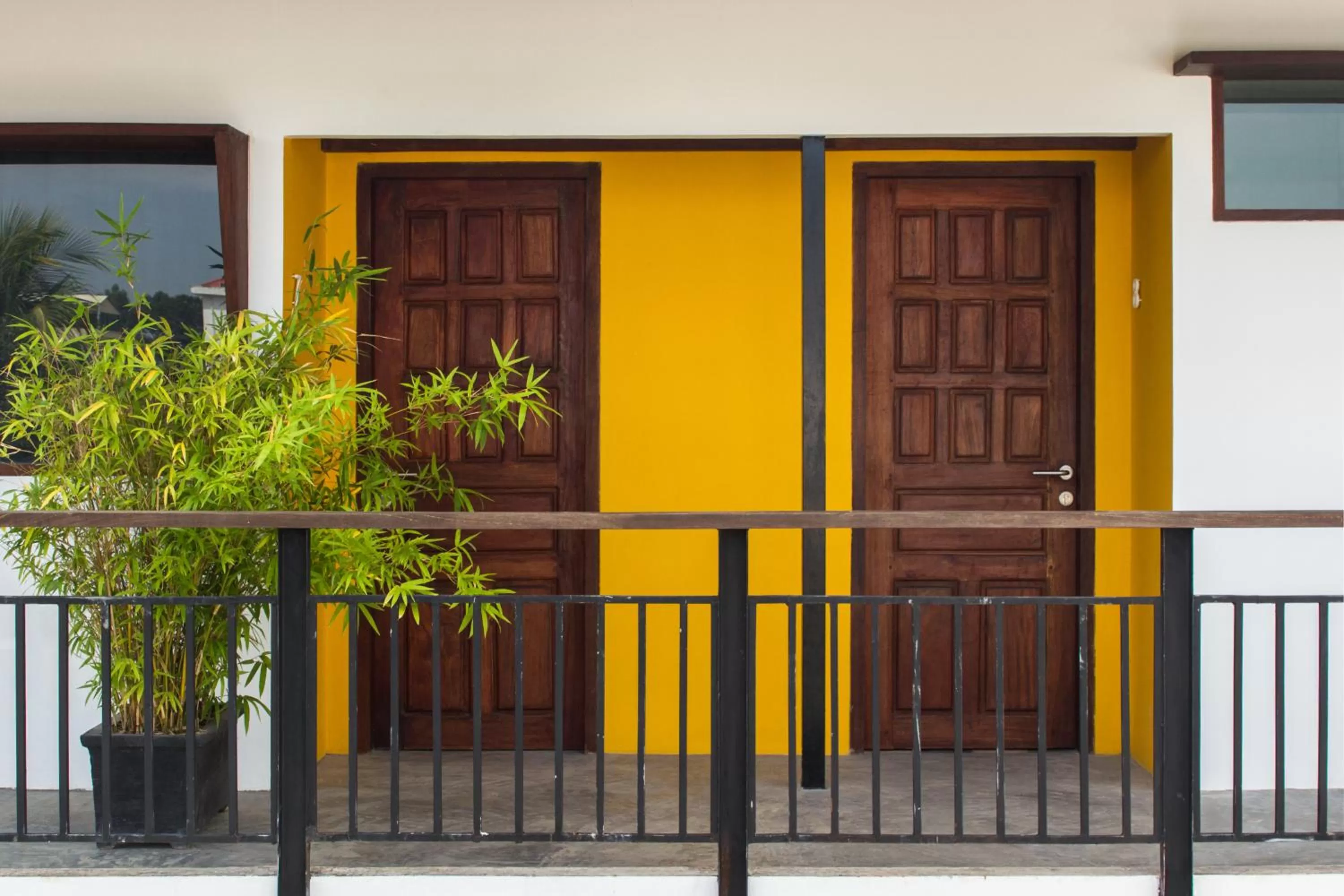 Facade/entrance in Pages Rooms Hotel