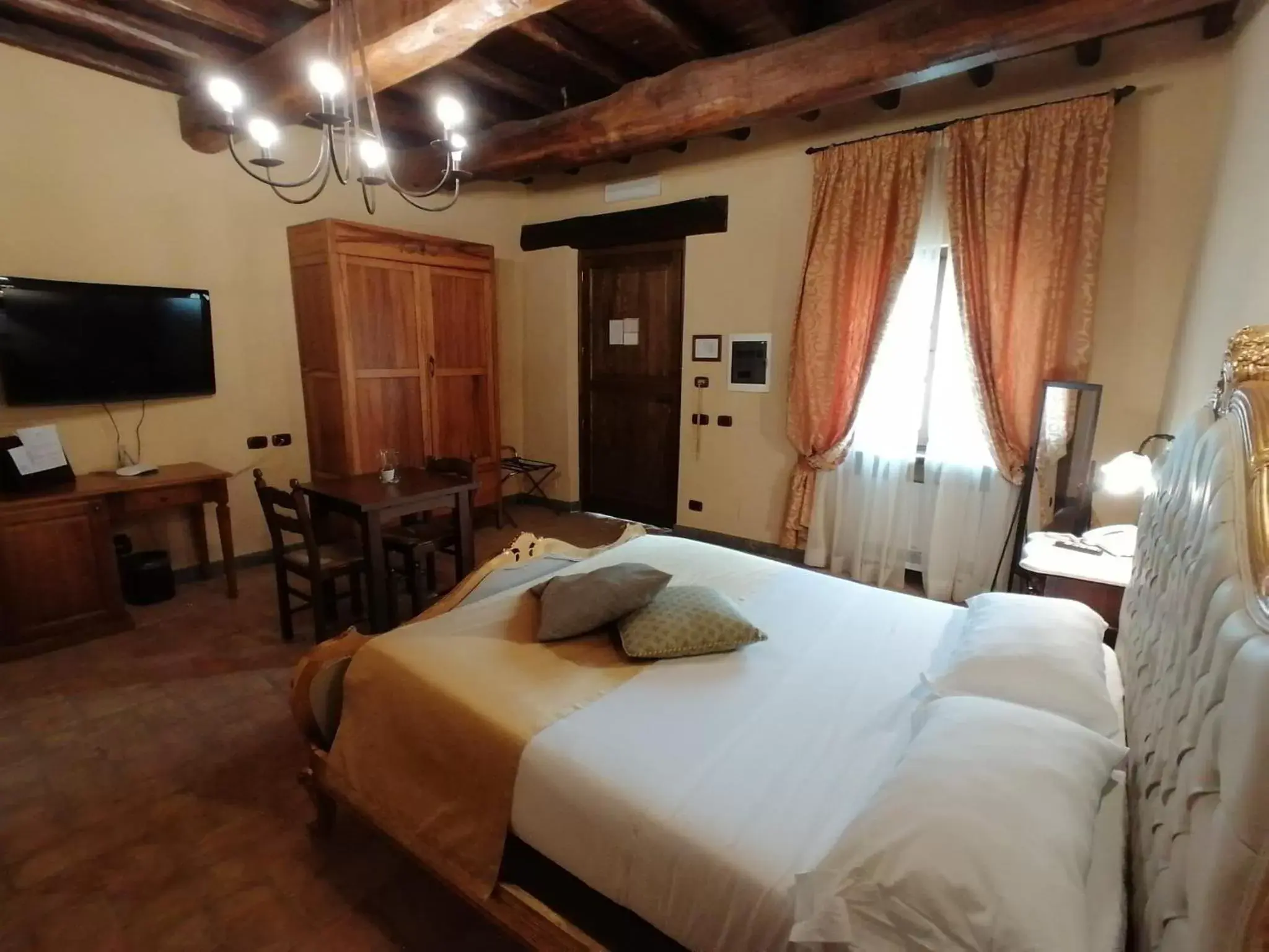 Bedroom, Bed in Relais Castrum Boccea