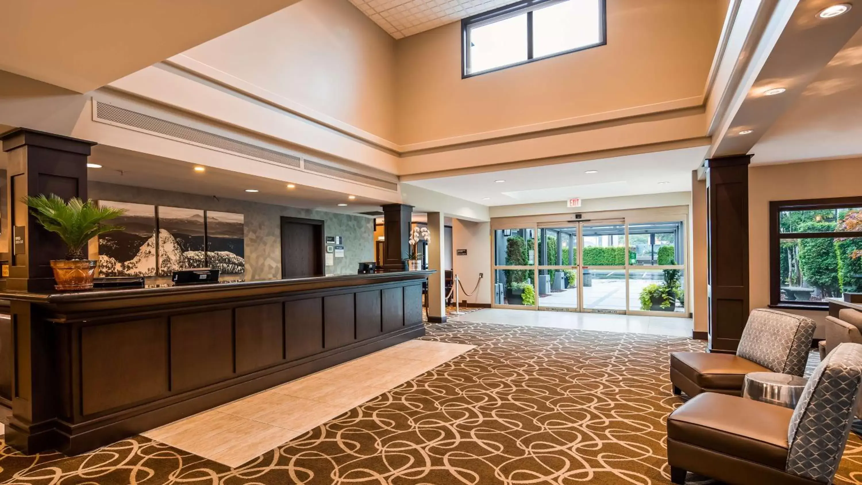 Lobby or reception, Lobby/Reception in Best Western Plus Pitt Meadows Inn & Suites