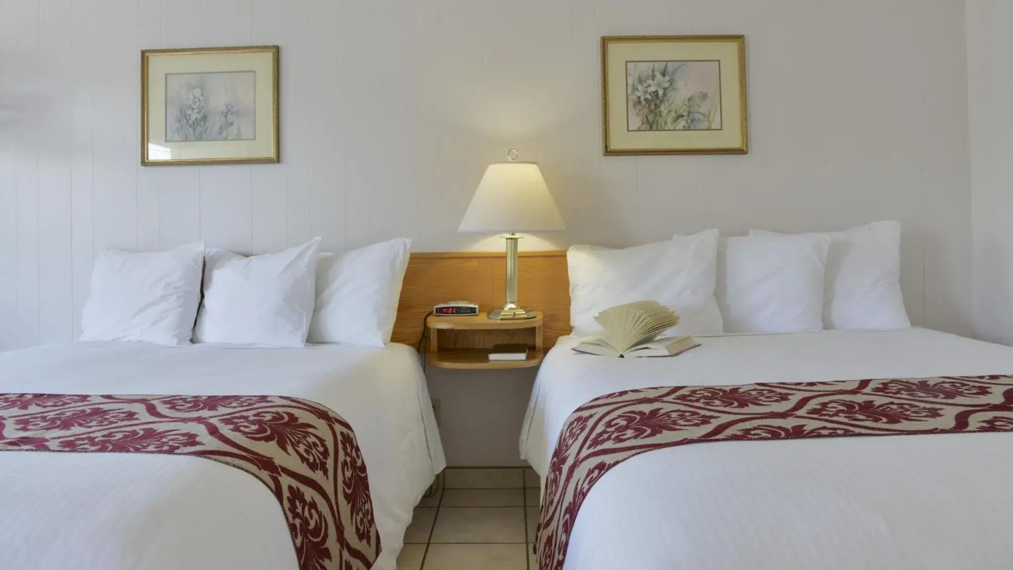 Bedroom, Bed in Valley Star Motel