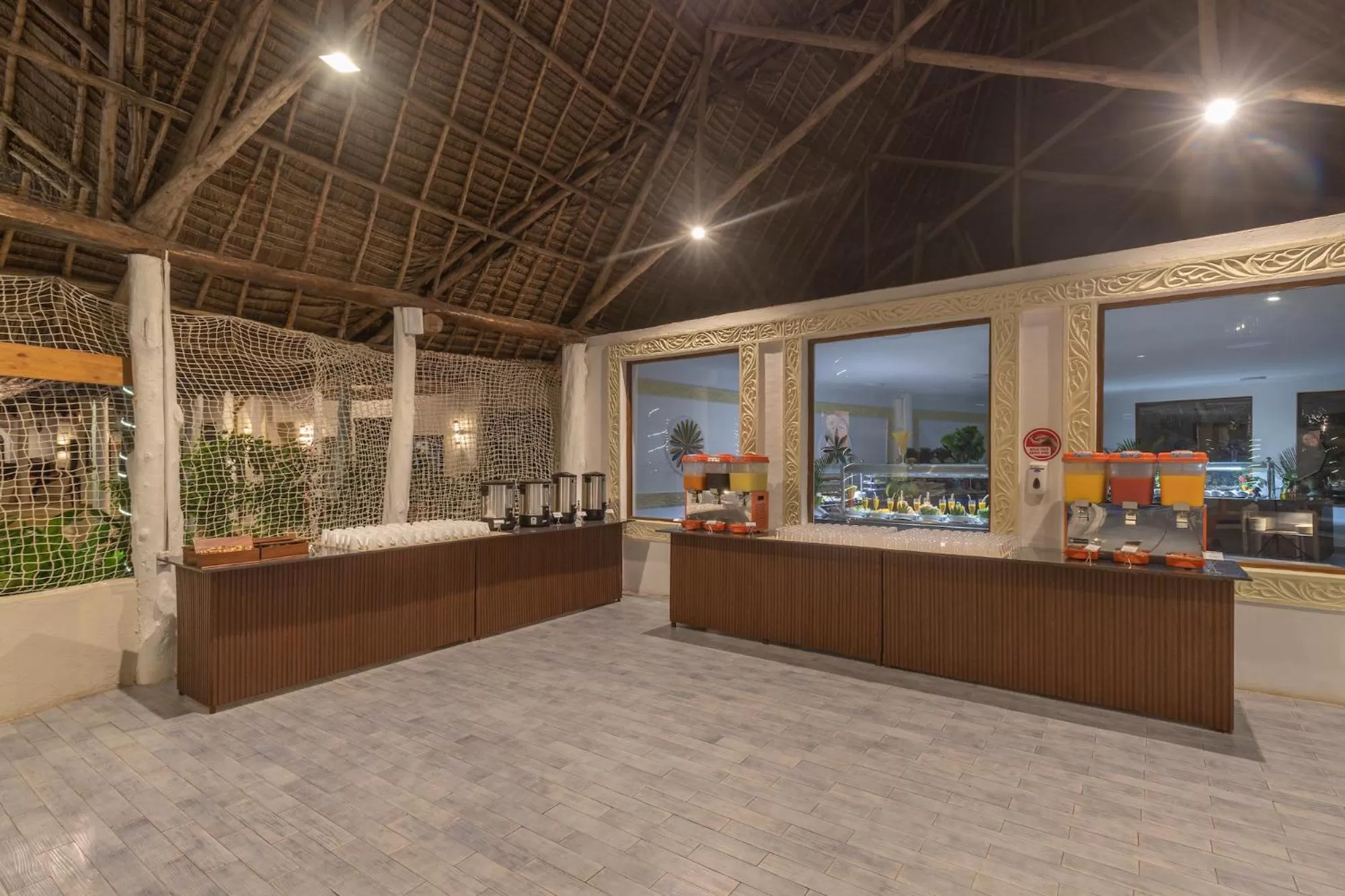 Food and drinks in Kiwengwa Beach Resort