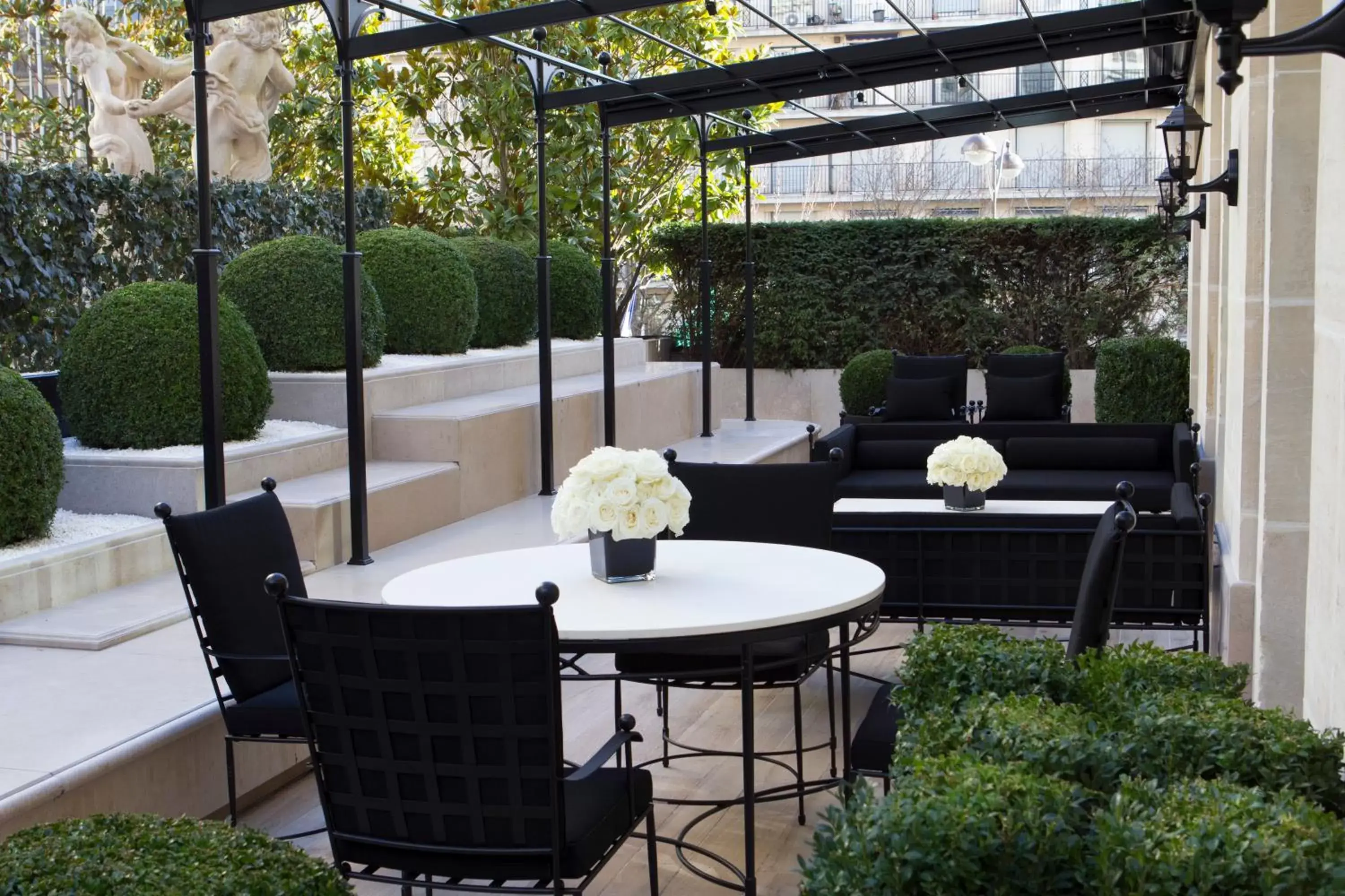 Balcony/Terrace in Four Seasons Hotel George V Paris
