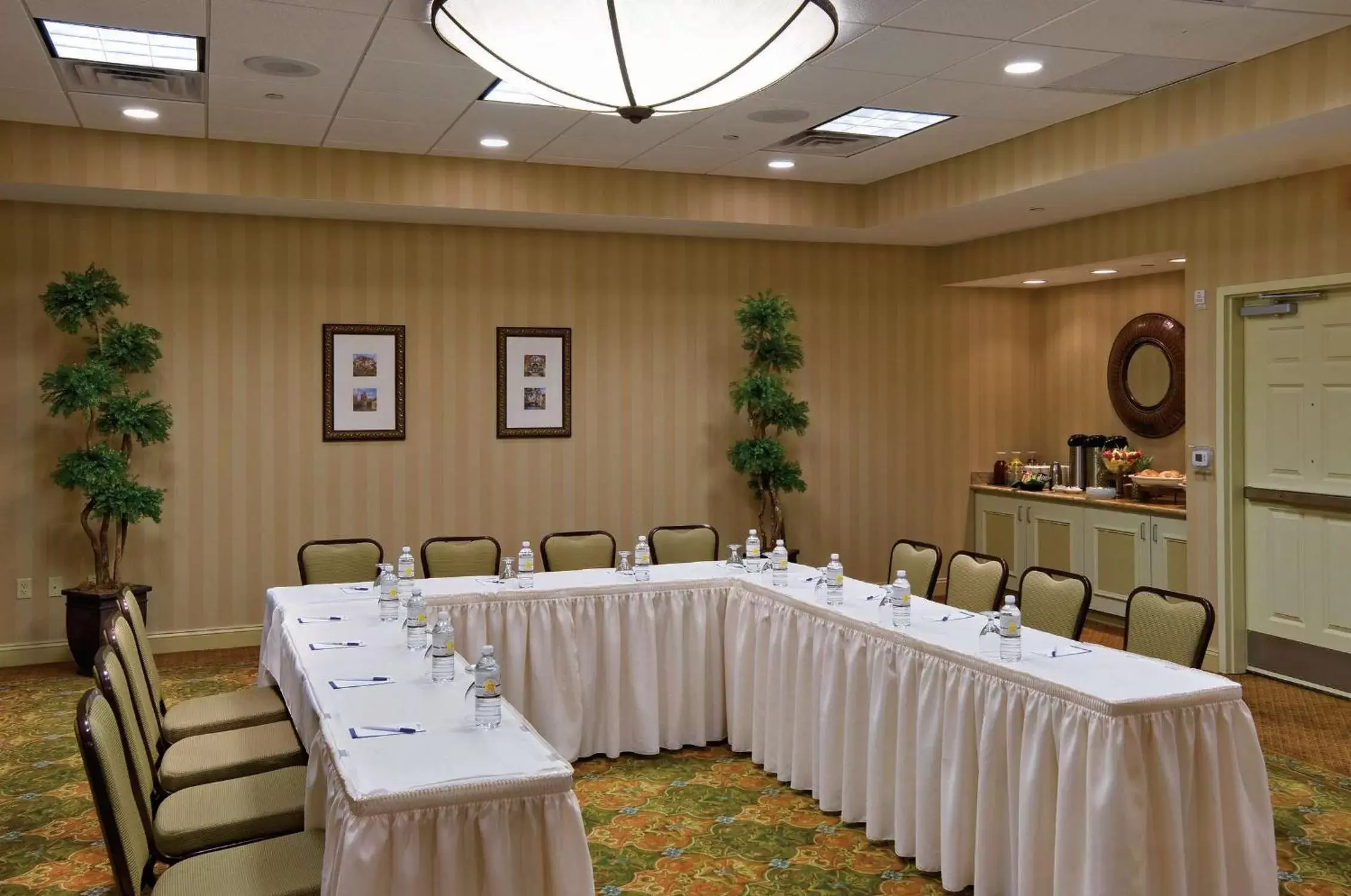 Meeting/conference room in Hilton Garden Inn Lakewood