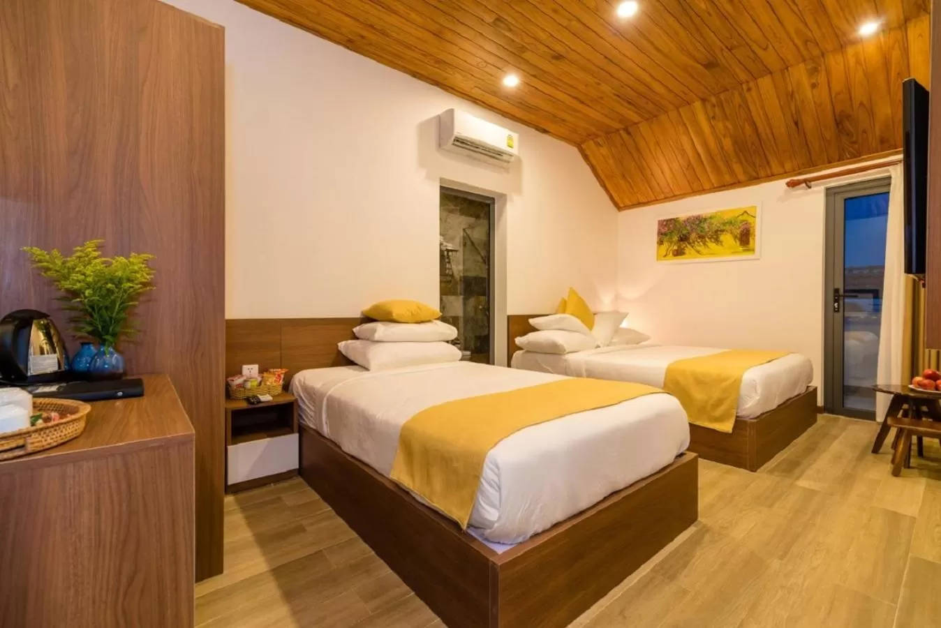 Bed in Hoi An Majestic Villa