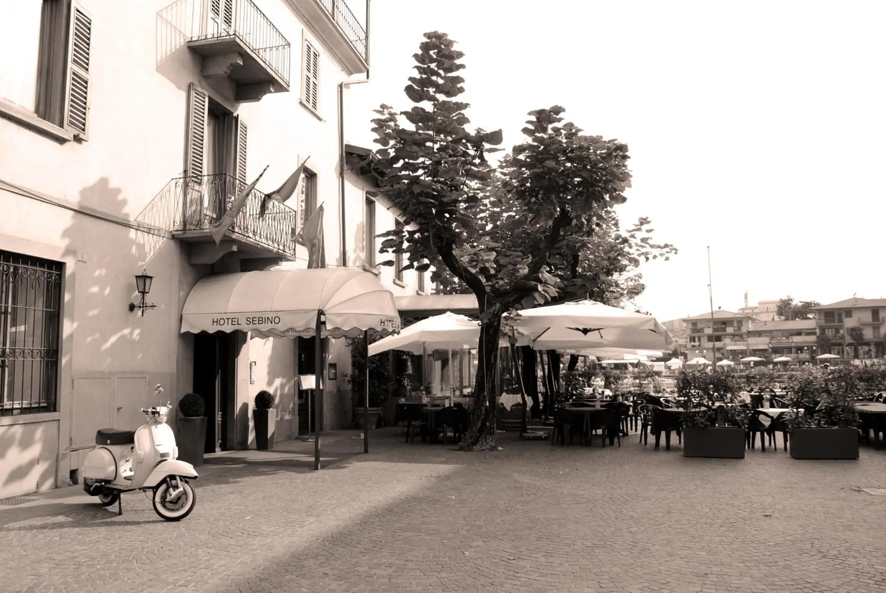 Facade/entrance, Property Building in Hotel Sebino