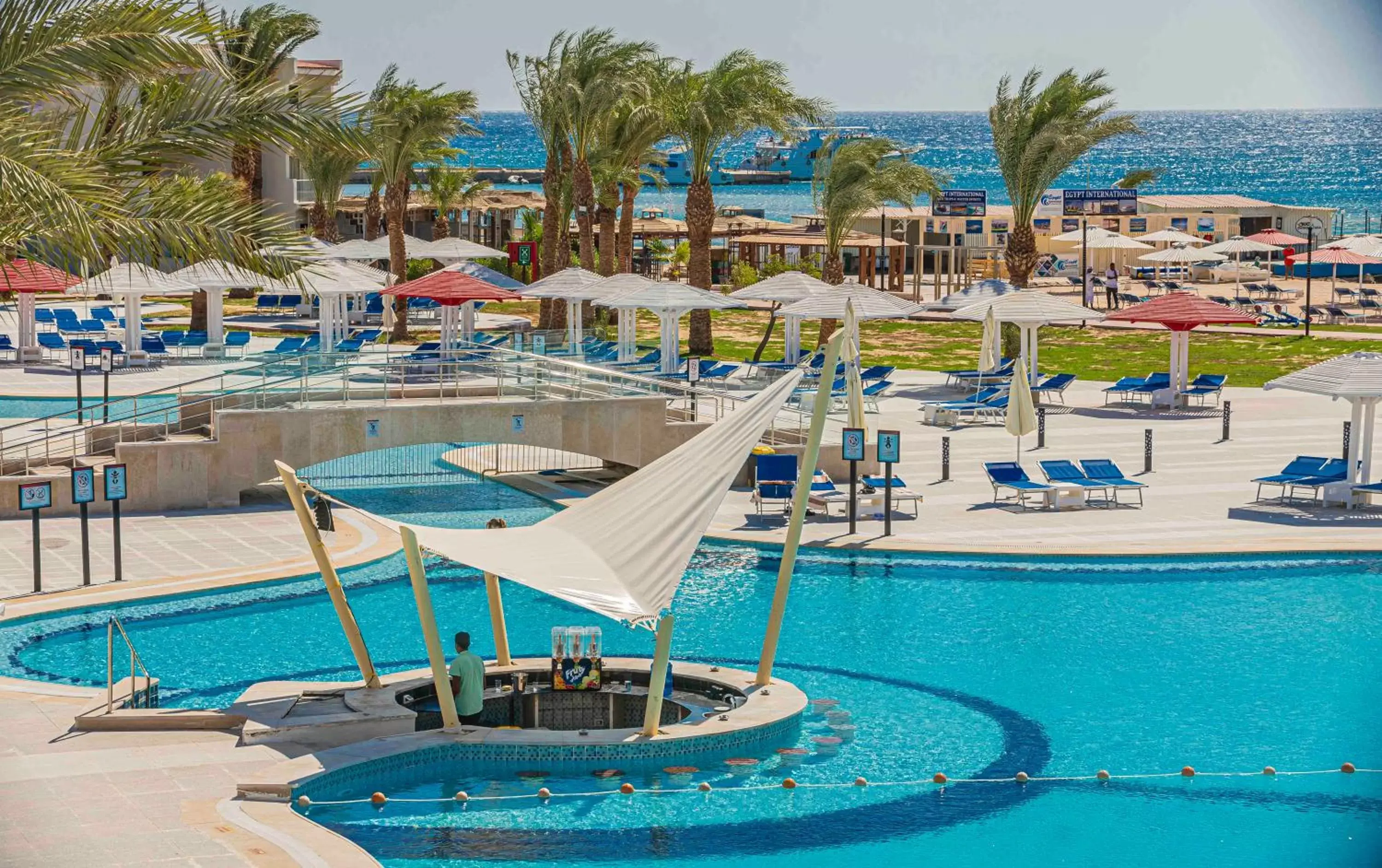 Swimming Pool in Amarina Abu Soma Resort & Aquapark