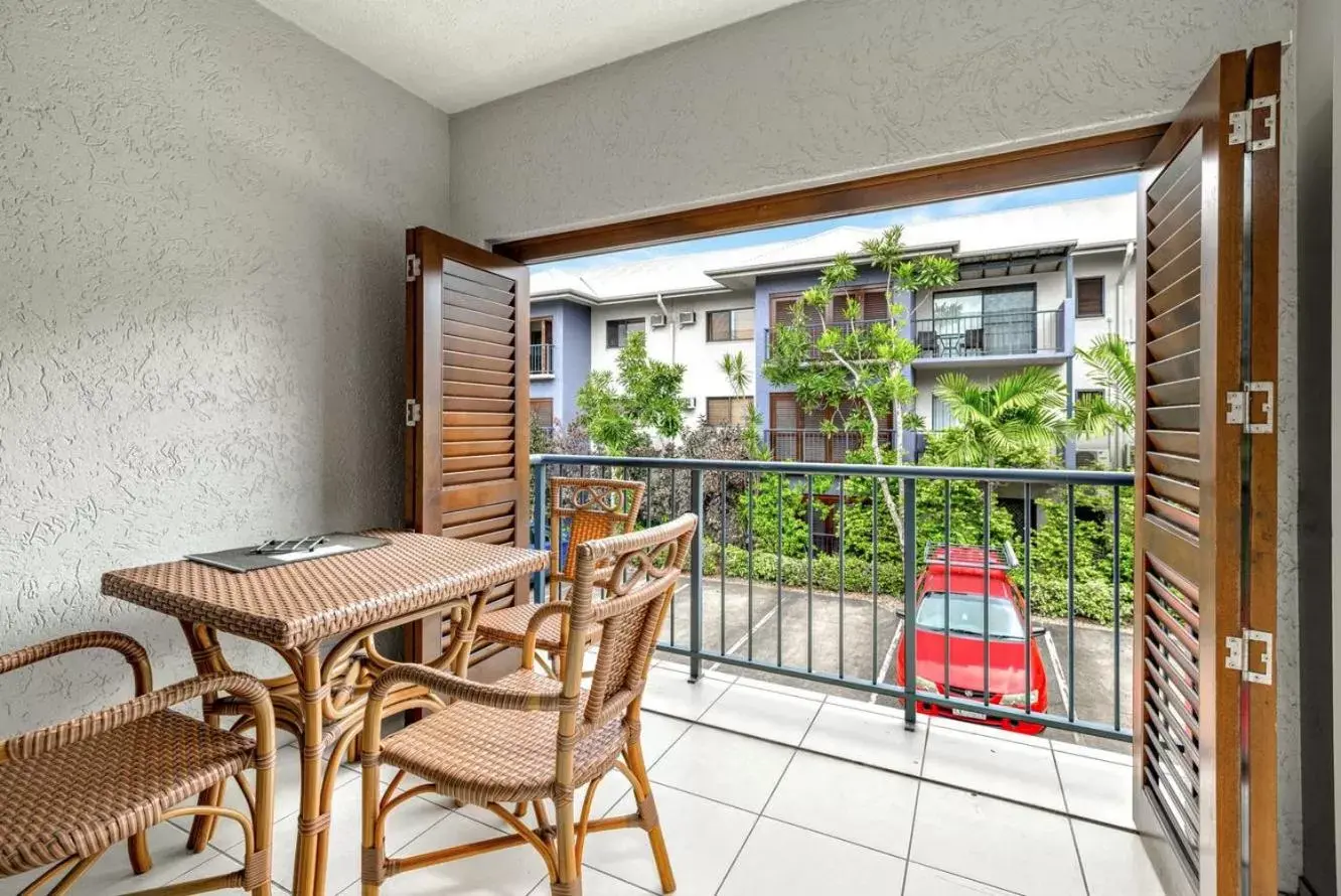 Balcony/Terrace in Southern Cross Atrium Apartments