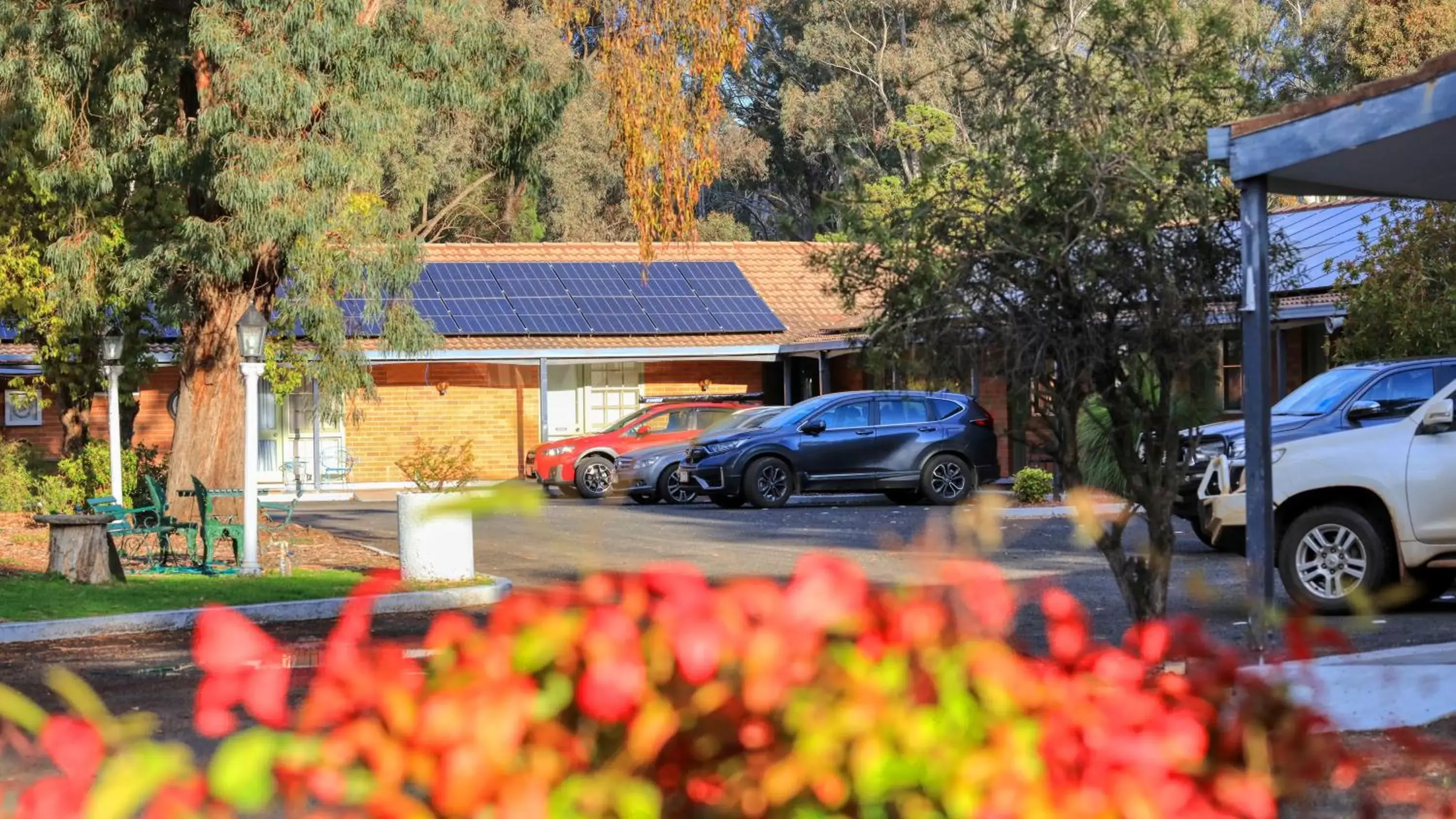 Property Building in Matthew Flinders Motor Inn