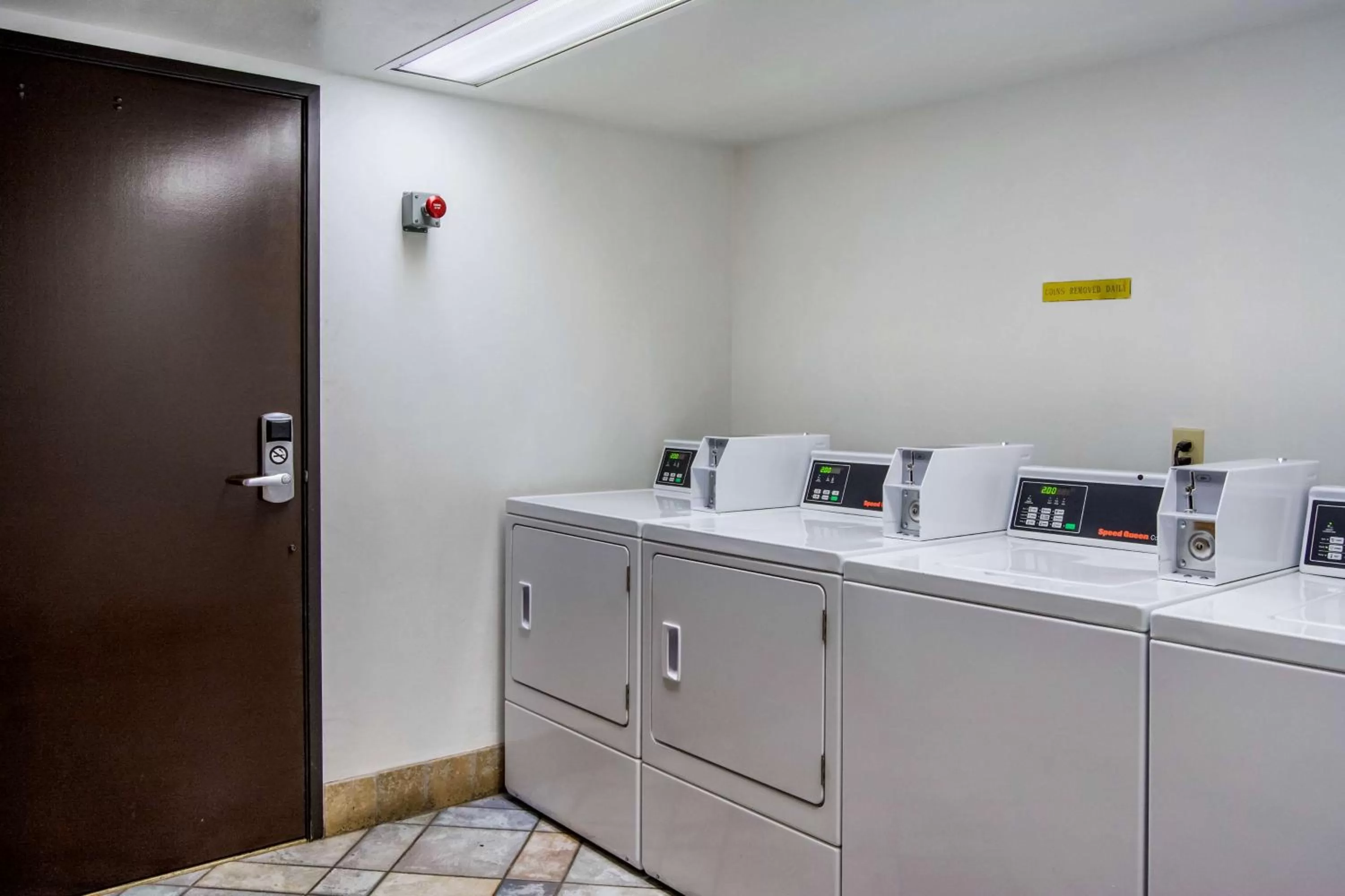 On site in Motel 6-Wilsonville, OR - Portland