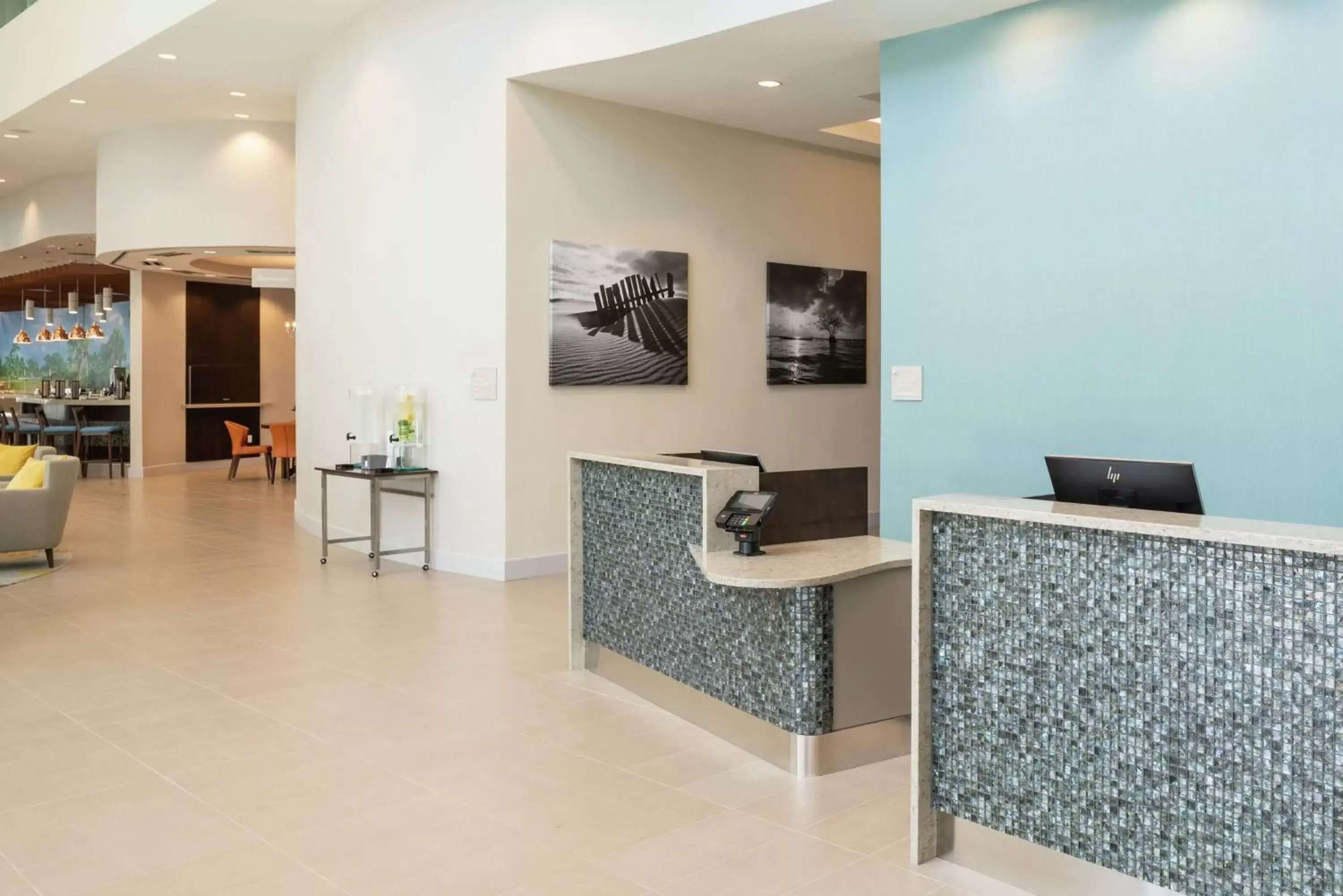 Lobby or reception, Lobby/Reception in DoubleTree by Hilton Miami Doral
