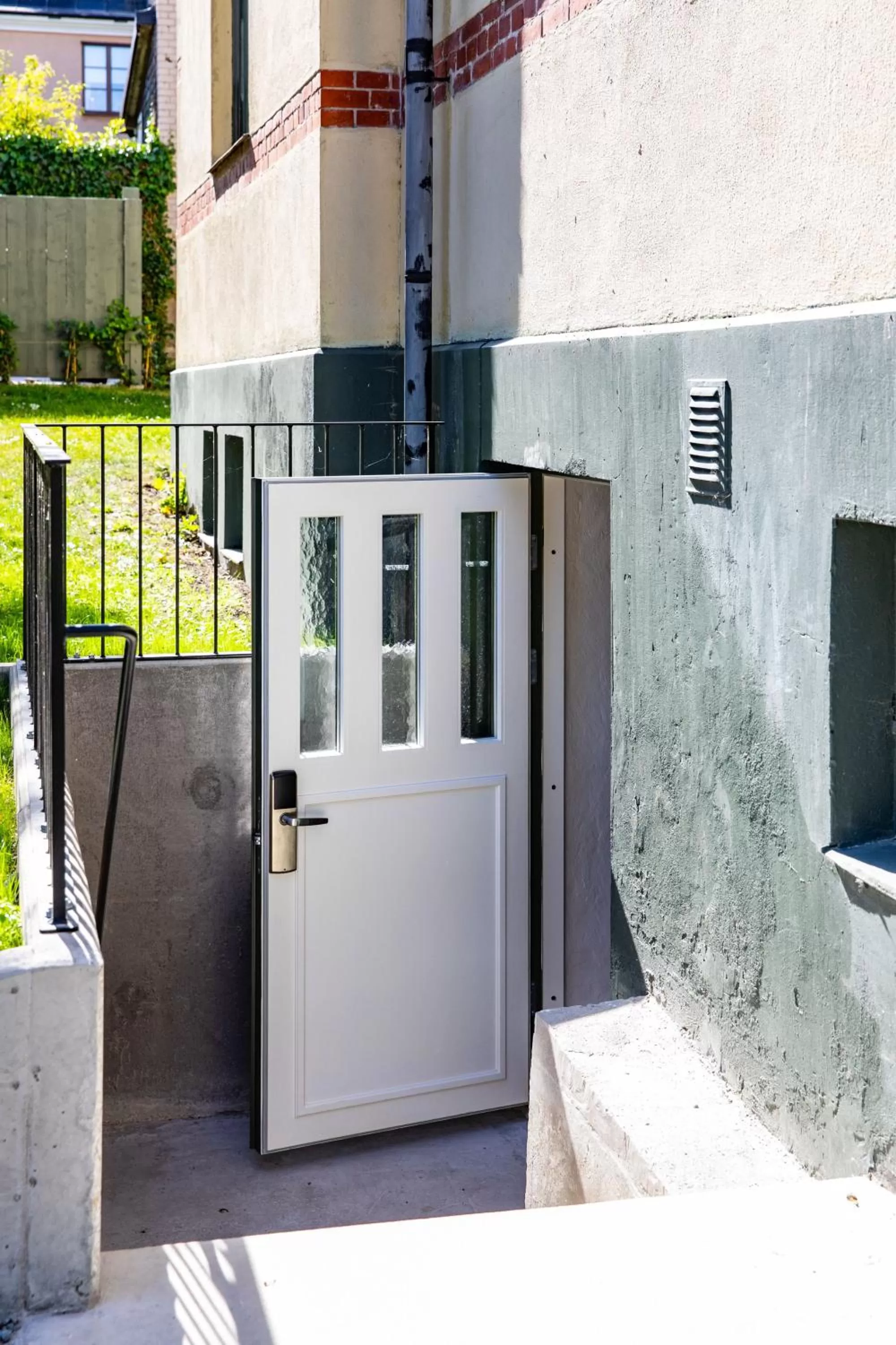 Facade/entrance in Hotell Breda Blick