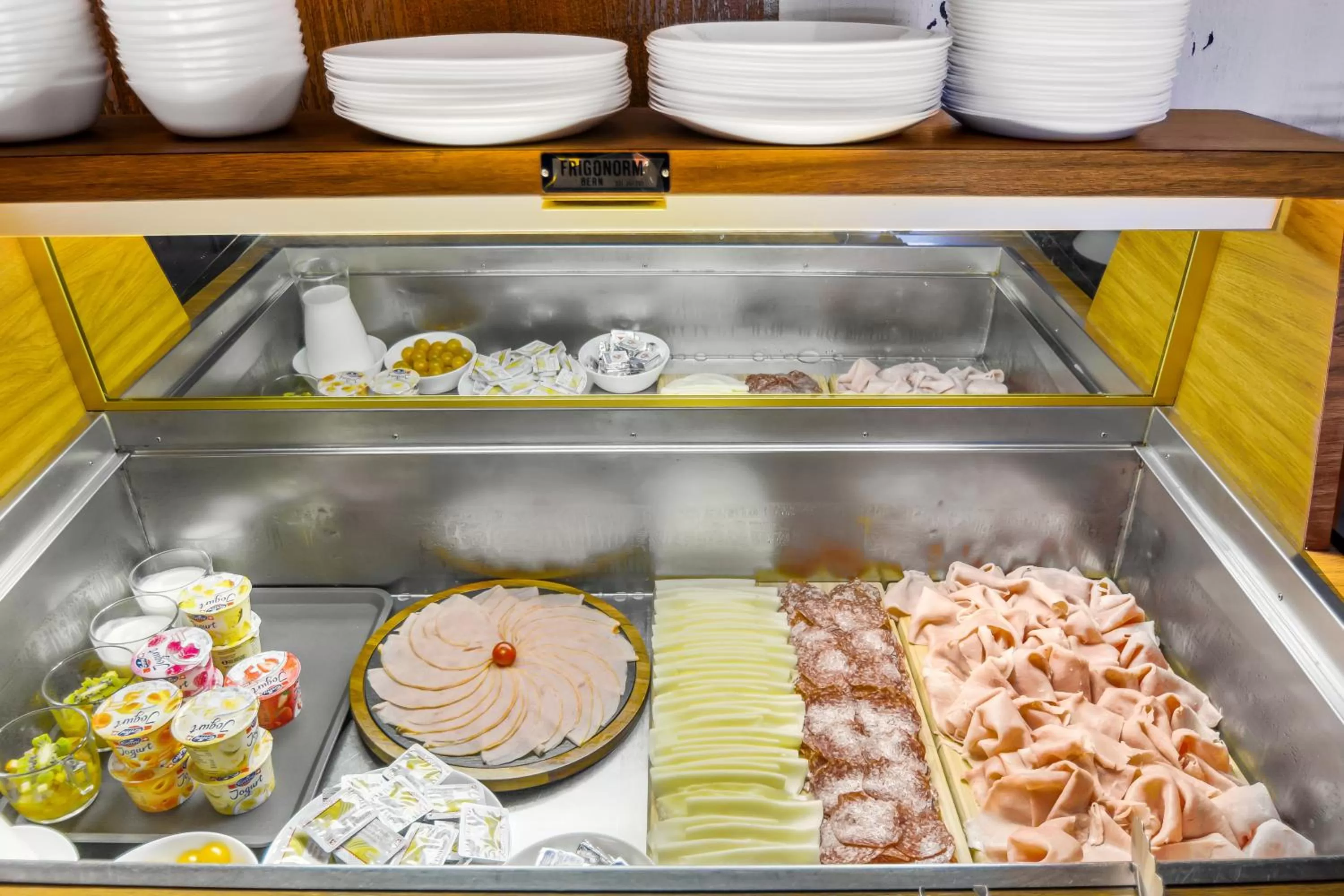 Breakfast in Neuchâtel City Hôtel