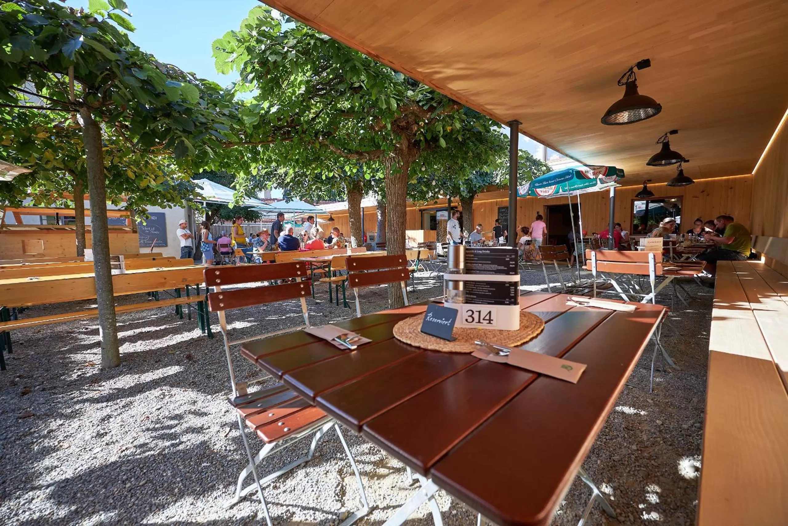 Restaurant/places to eat in Hotel-Landgasthof KREUZ