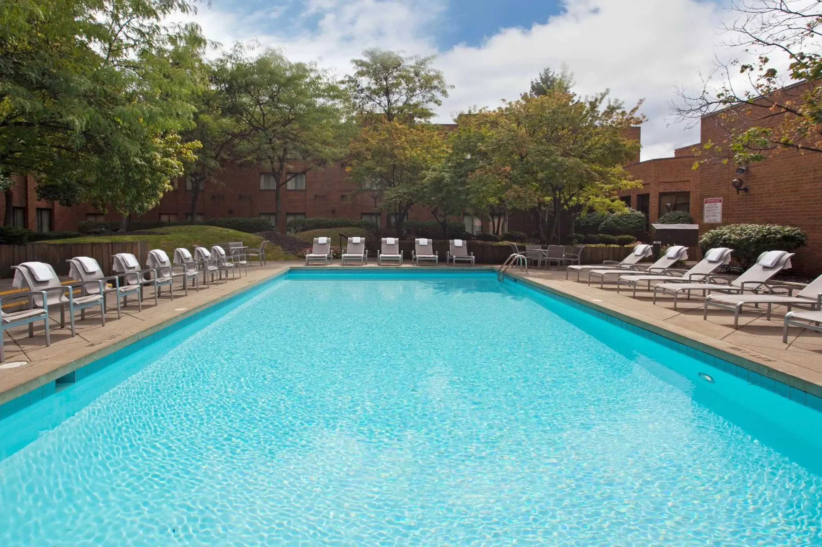 Swimming Pool in Crowne Plaza Columbus North - Worthington, an IHG Hotel