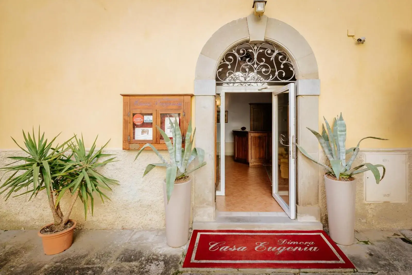 Facade/entrance in Dimora Casa Eugenia