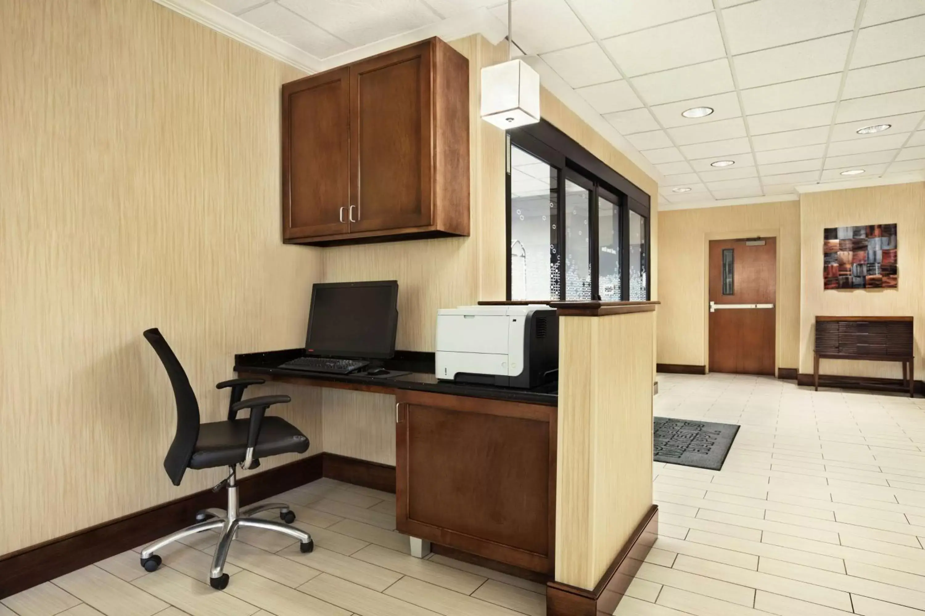 Business facilities in Hampton Inn Richmond/Ashland