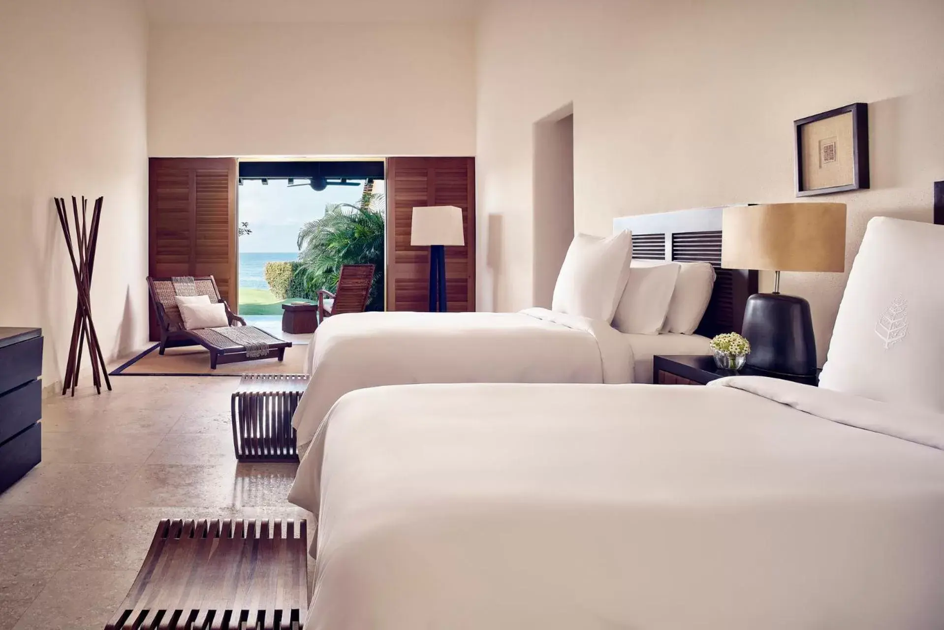 Bedroom, Bed in Four Seasons Resort Punta Mita