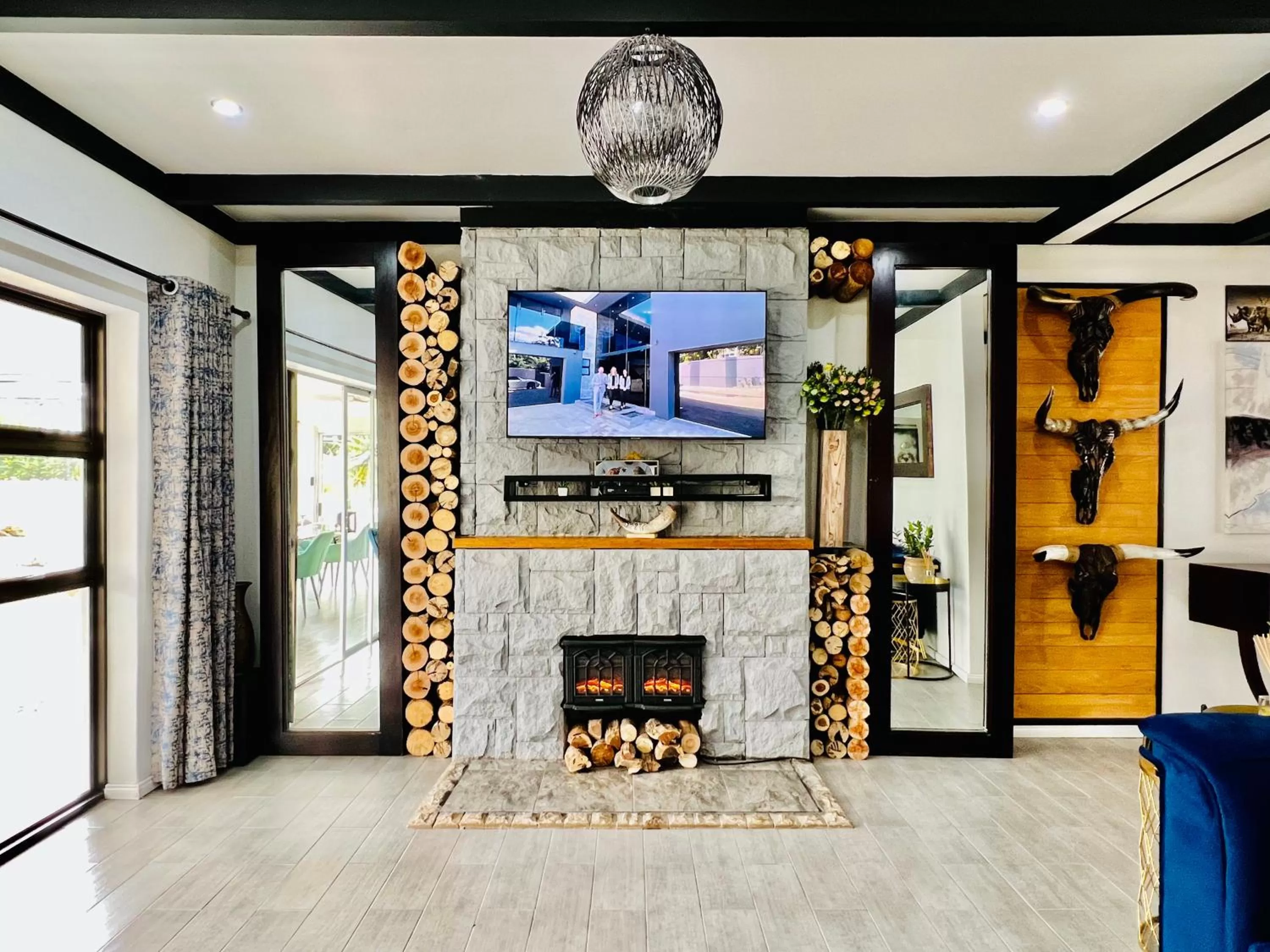 TV and multimedia in 24 On Basil Inventive suites