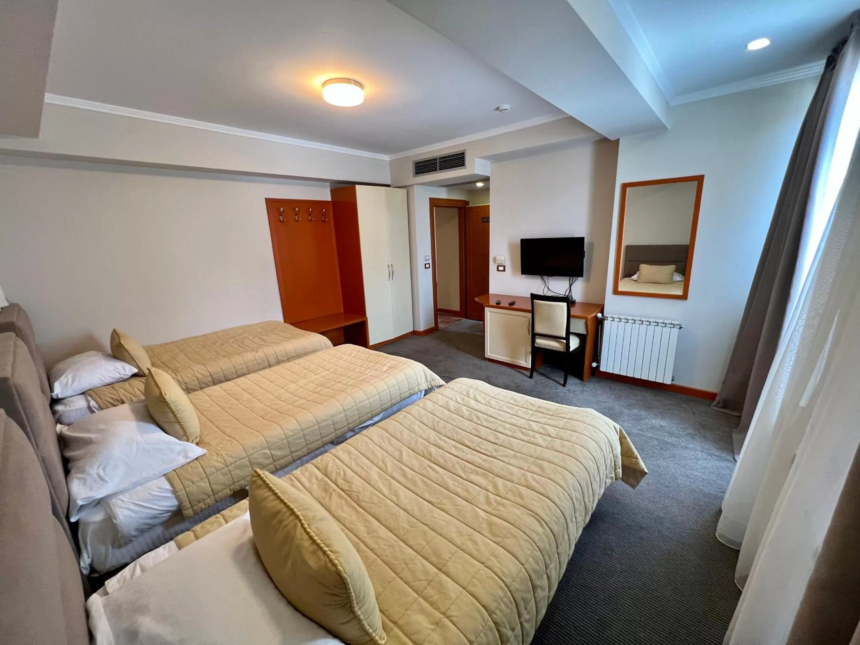 TV and multimedia, Bed in Hotel Millennium