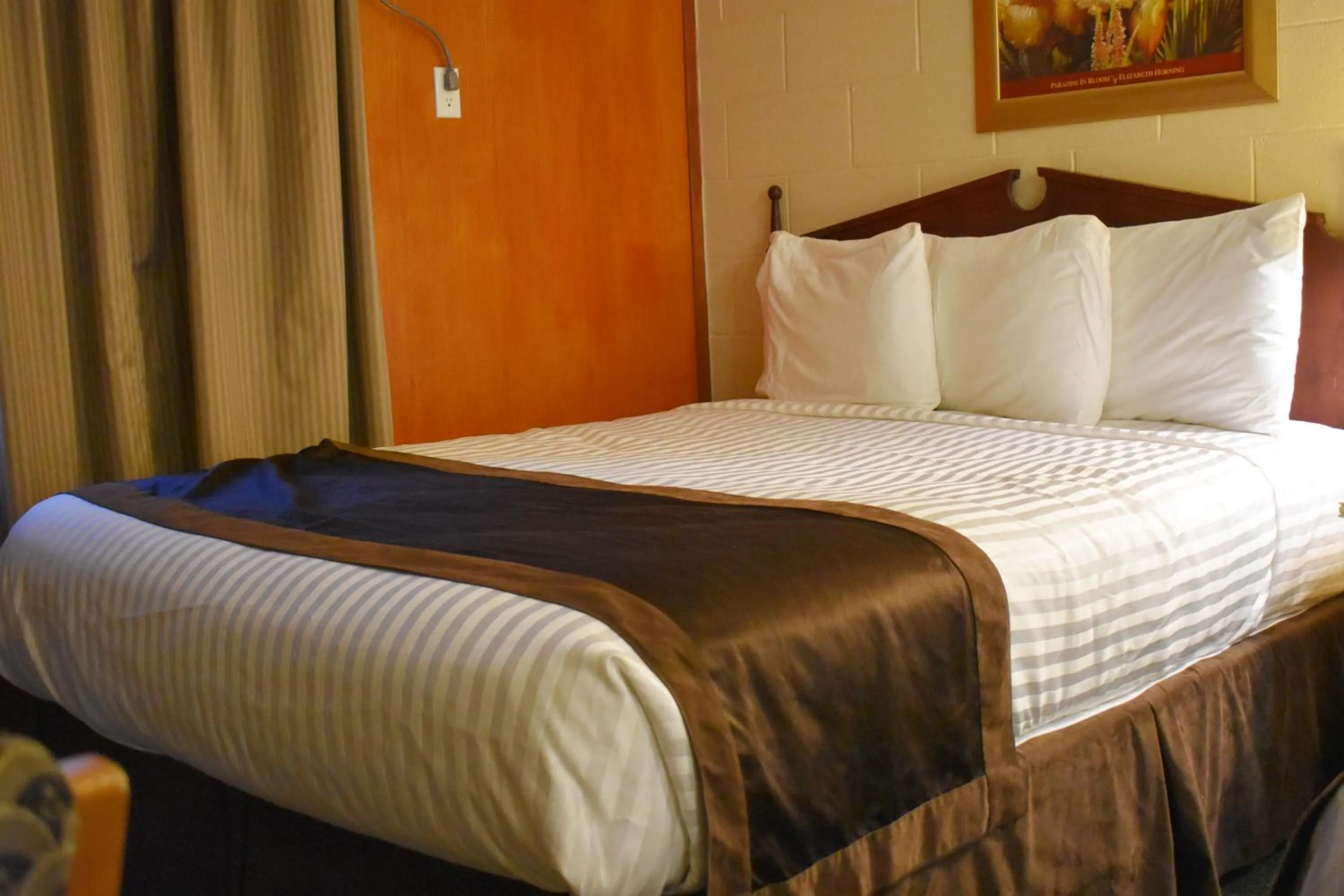 Bedroom, Bed in Hope Inn and Suites