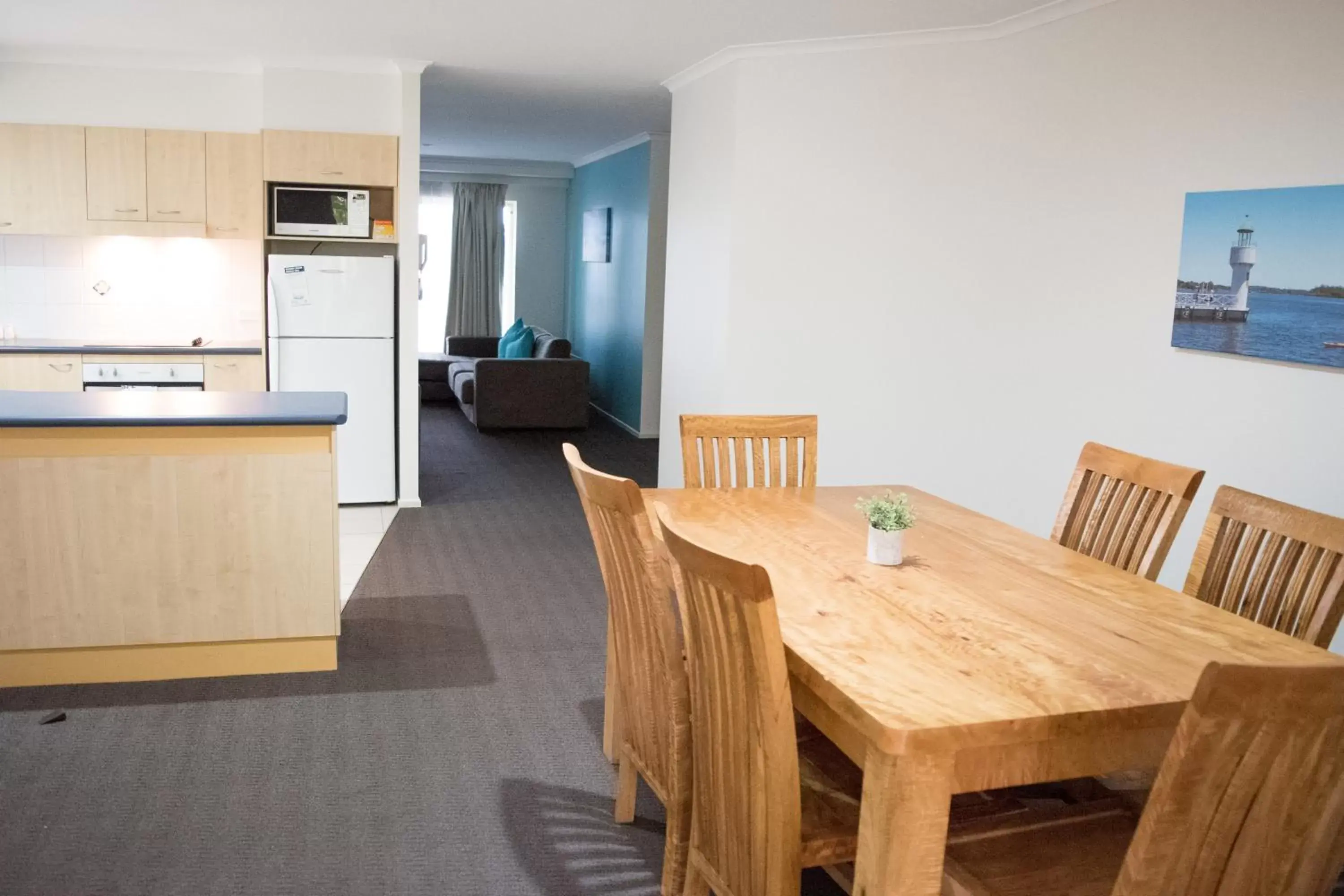 Day, Kitchen/Kitchenette in Beachside Holiday Apartments