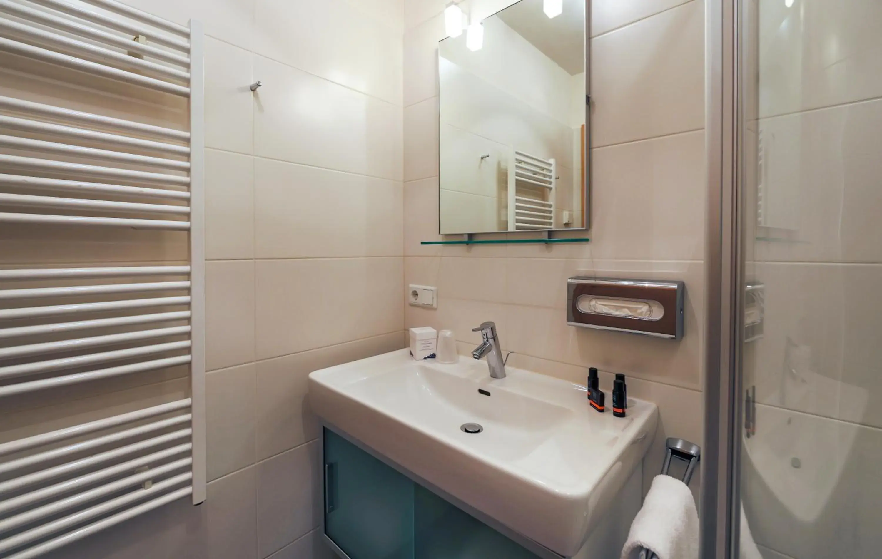 Bathroom in Avenida Mountain Resort by Alpin Rentals