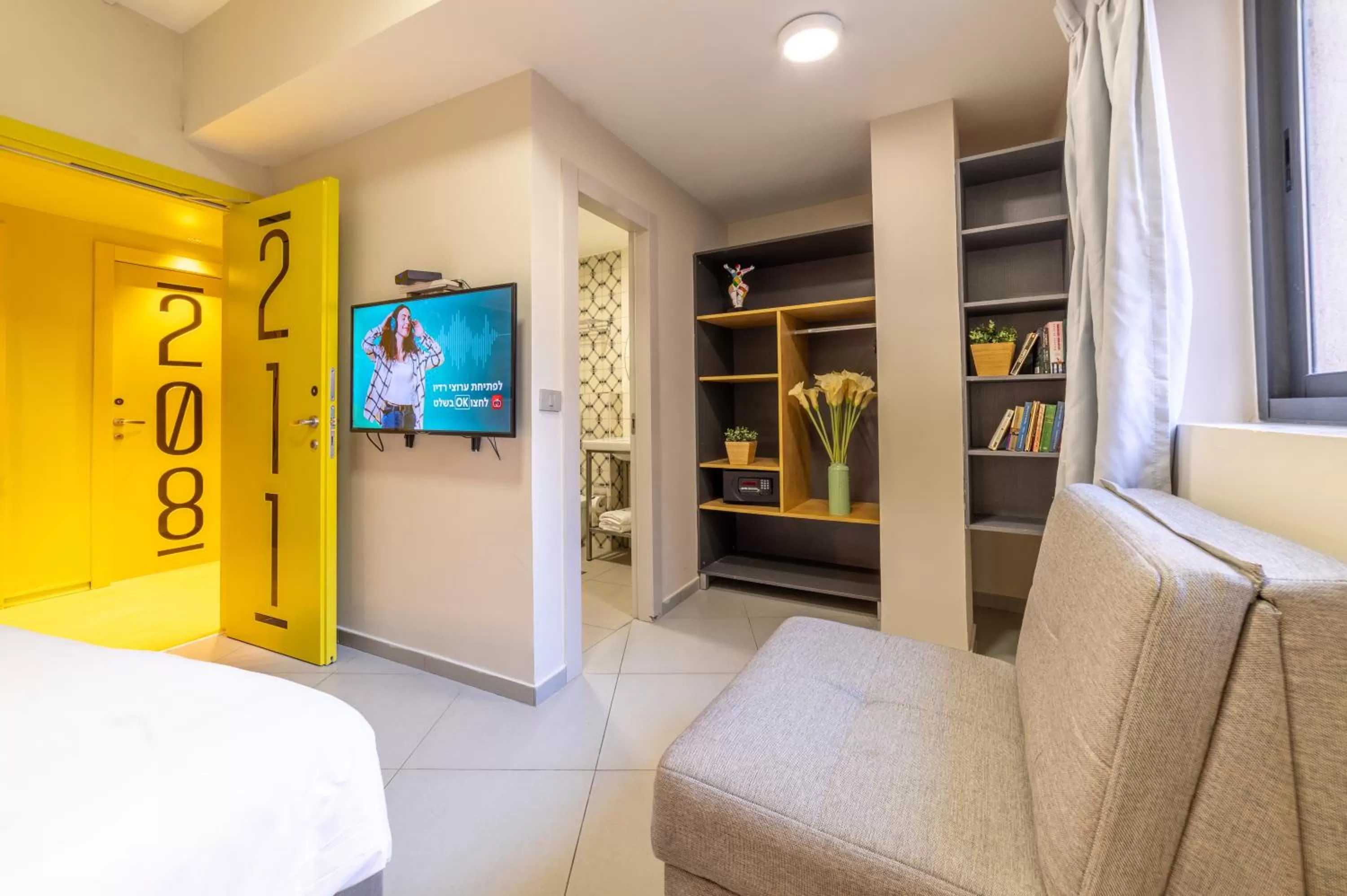 Photo of the whole room, Bed in Stay Inn Hotel Jerusalem