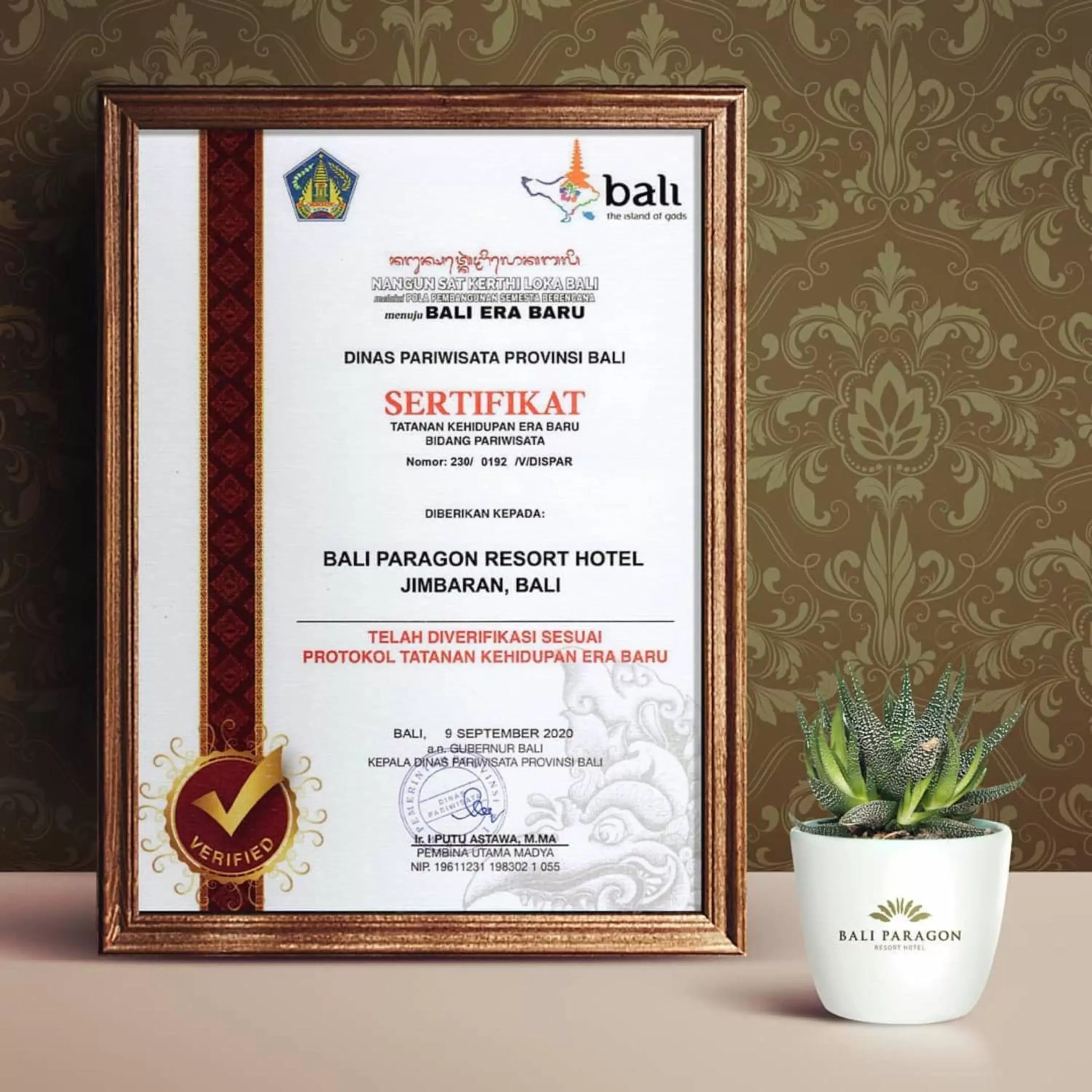 Logo/Certificate/Sign in Bali Paragon Resort Hotel