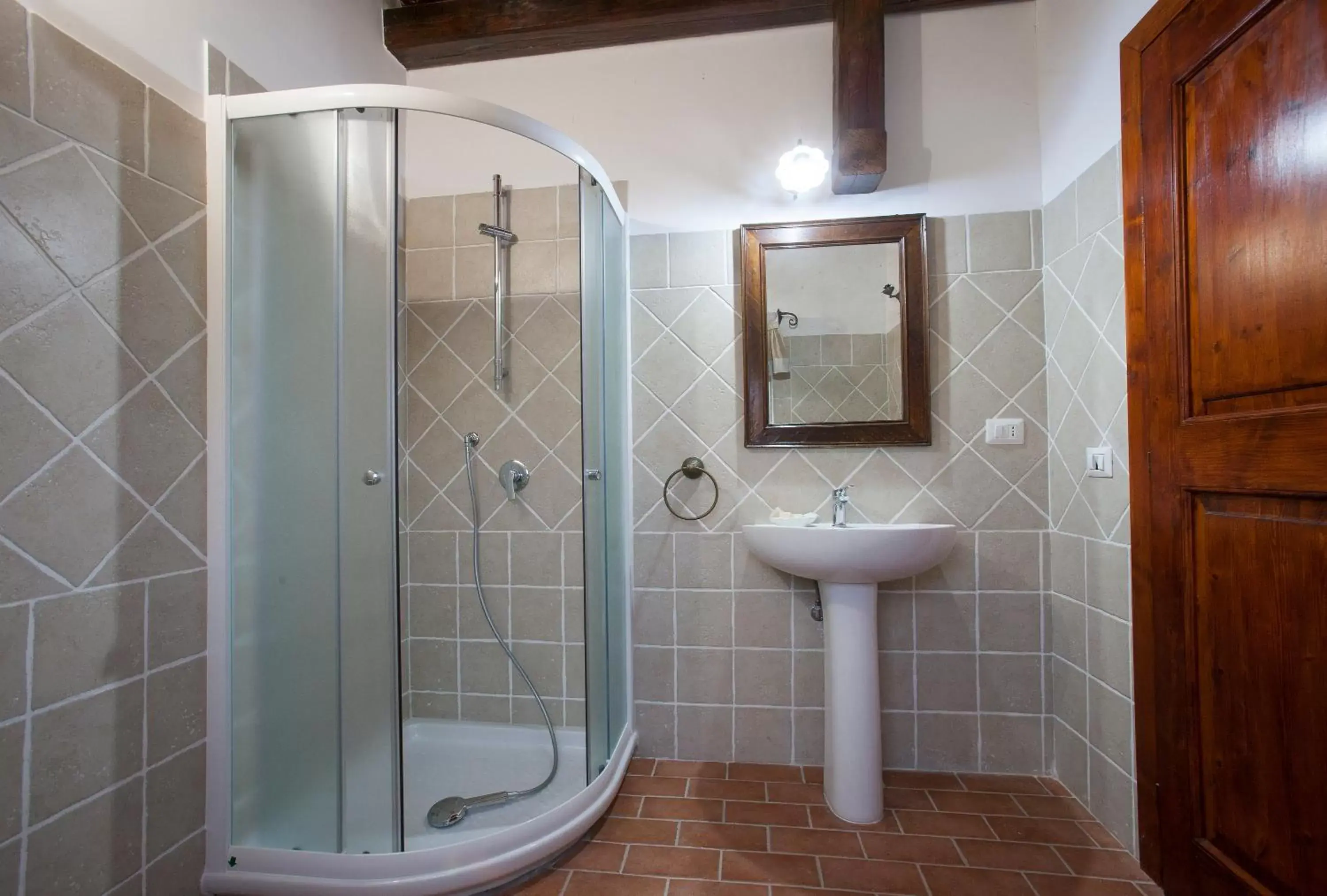 Shower, Bathroom in Antico Casale Spezia Pelagalli