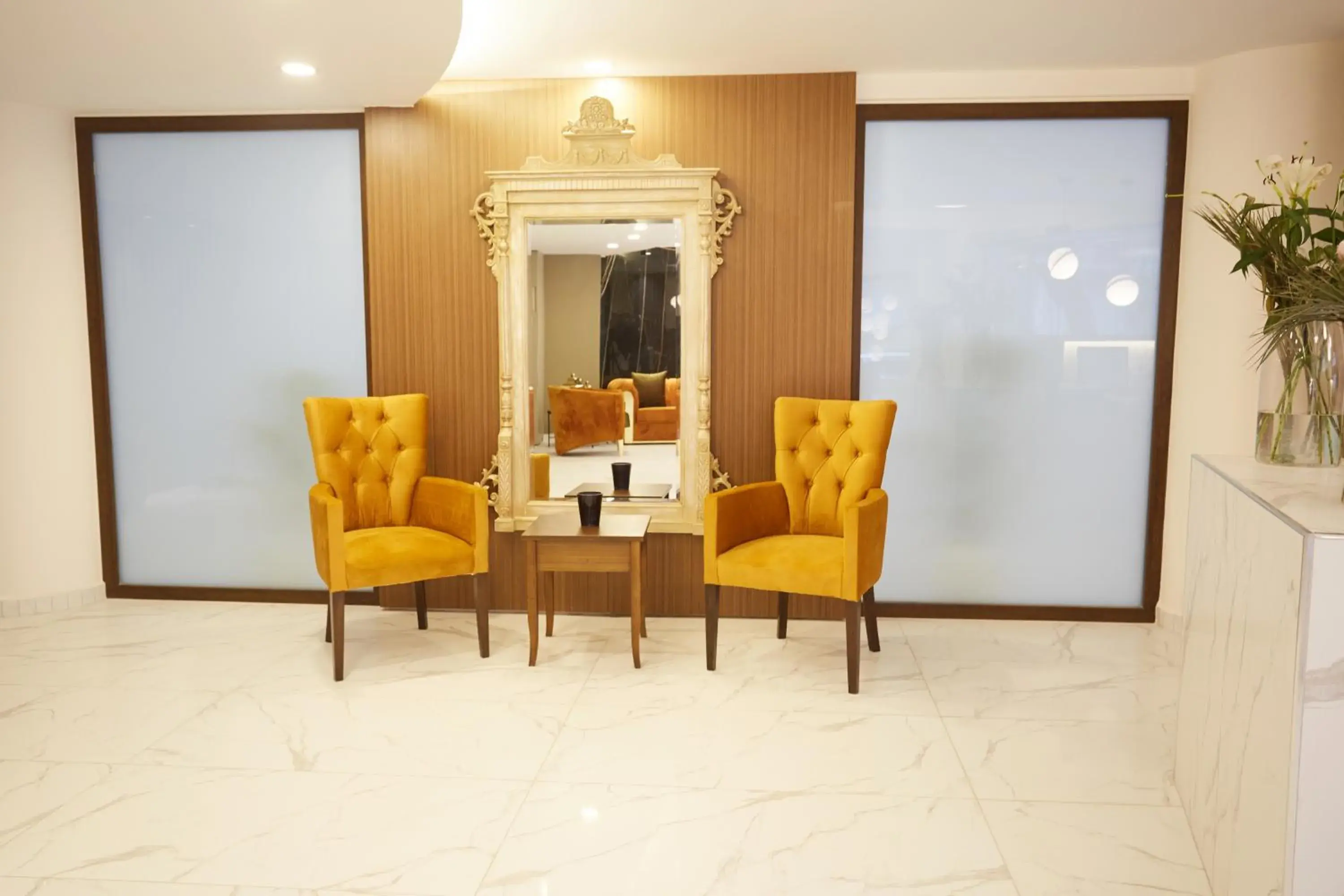 Lobby or reception, Seating Area in Mira Hotel Alsancak