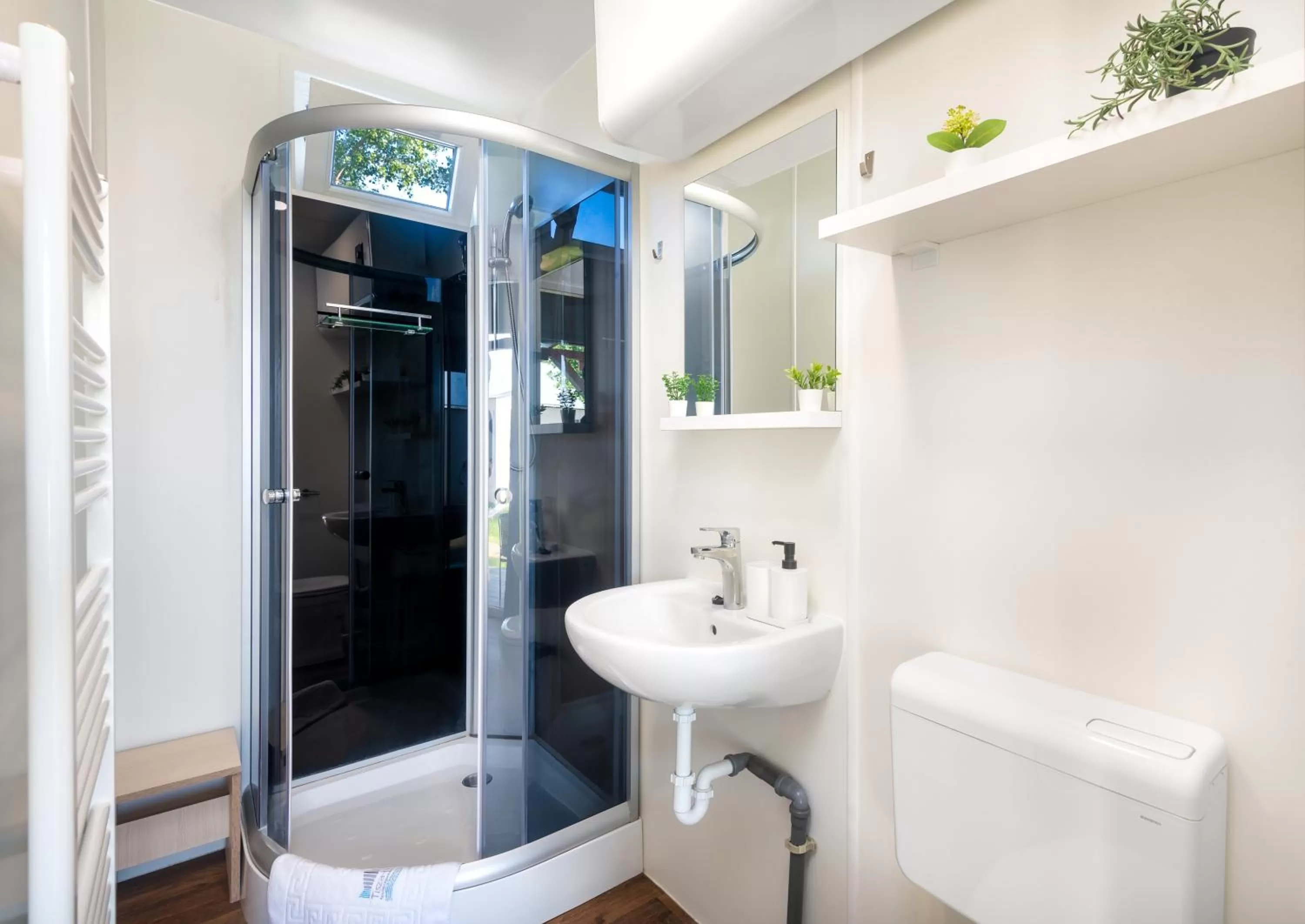 Shower in Tisza-tó Apartmanpark