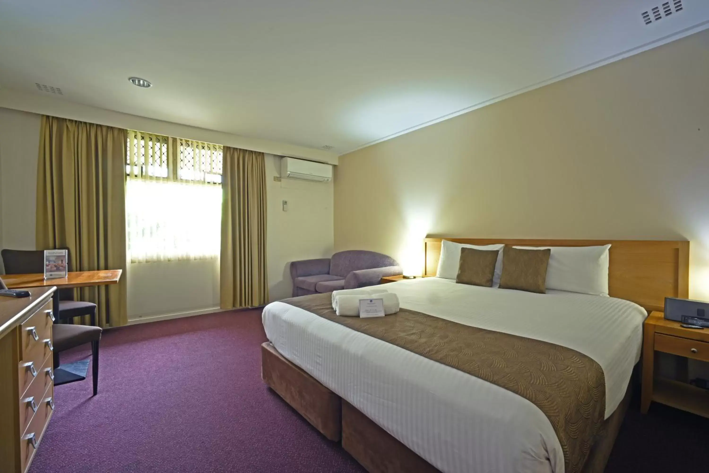 Bed in Hospitality Geraldton SureStay Collection by Best Western