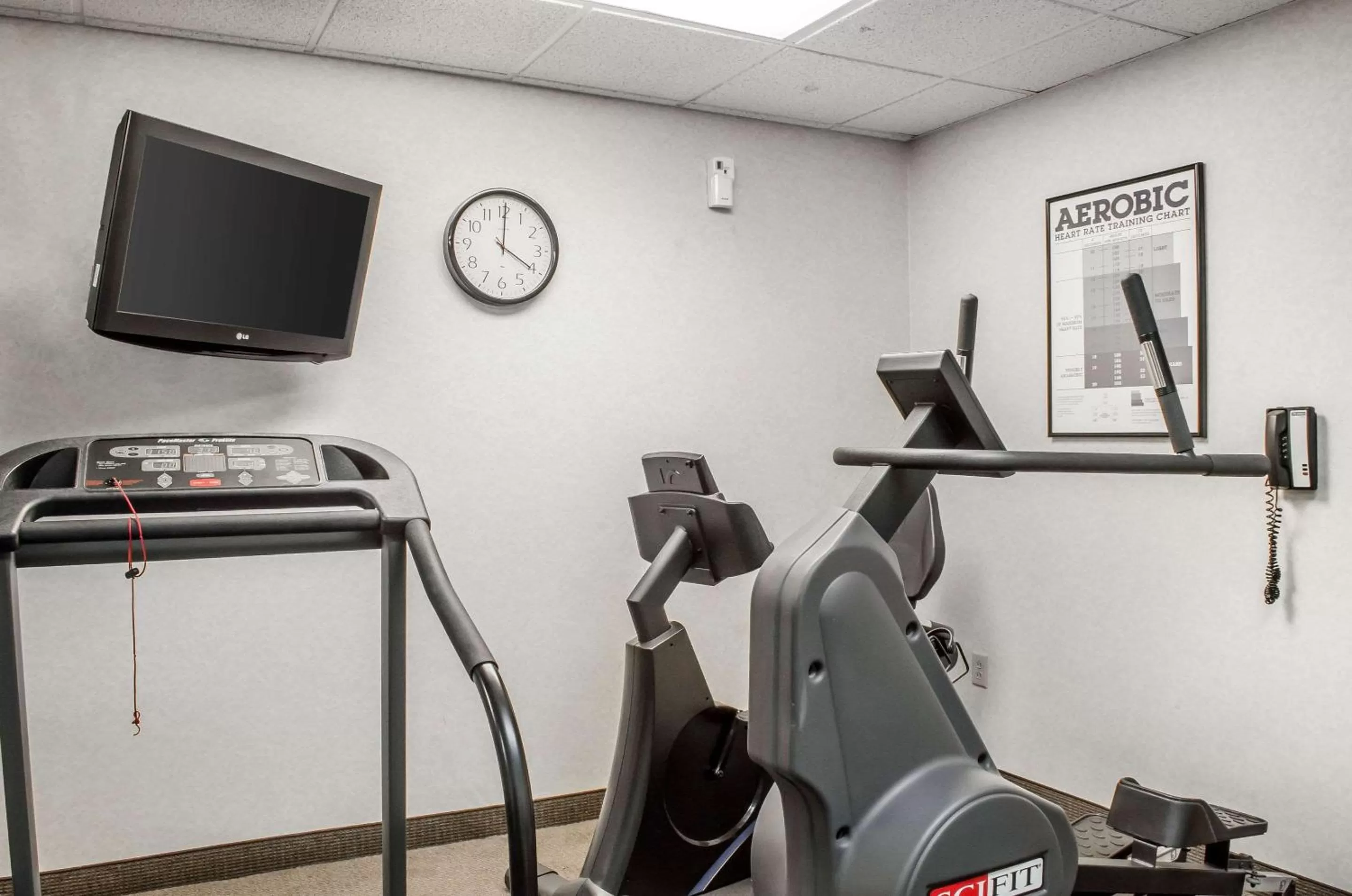 Fitness centre/facilities in Sleep Inn & Suites Bensalem