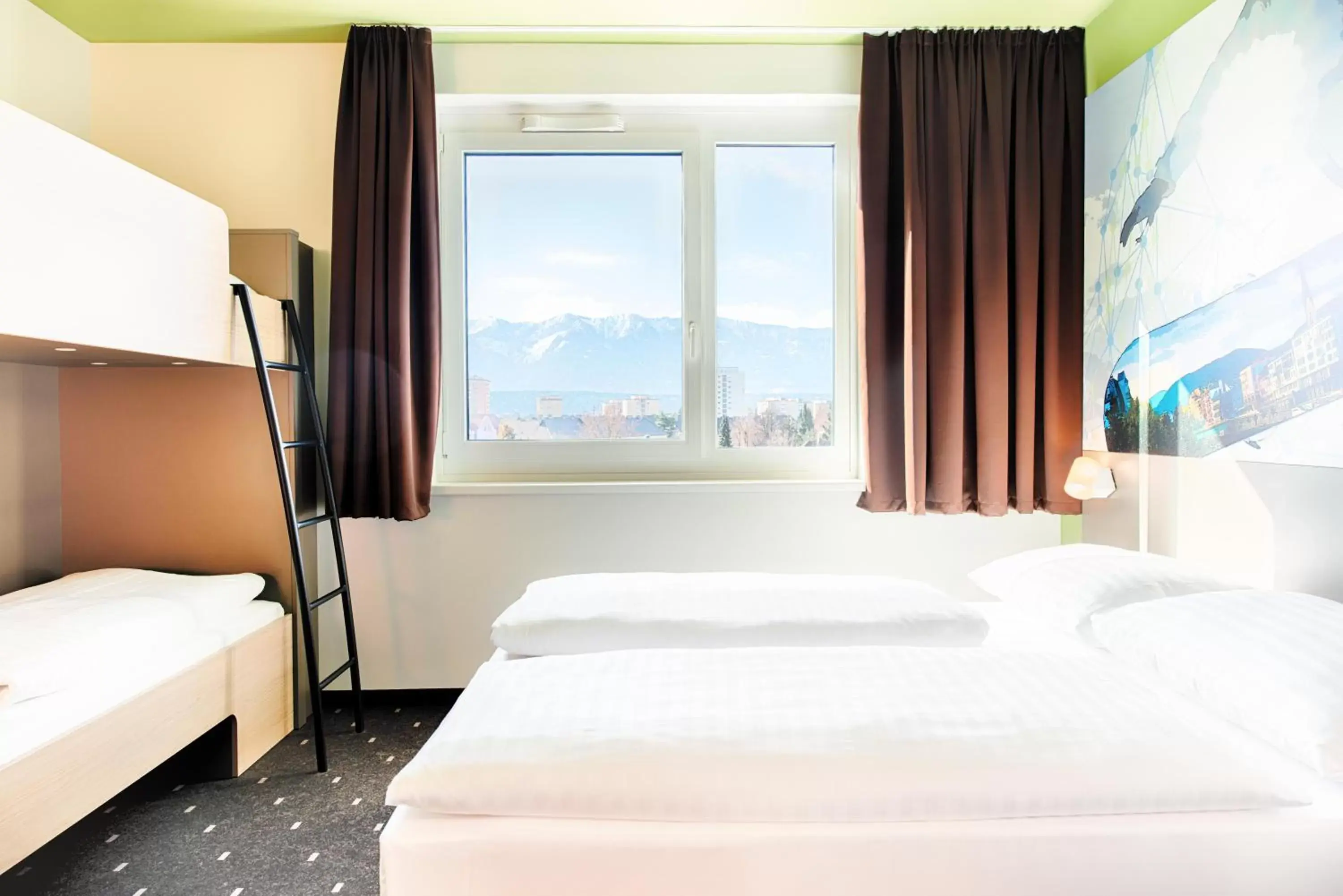 Photo of the whole room, Bed in B&B Hotel Villach