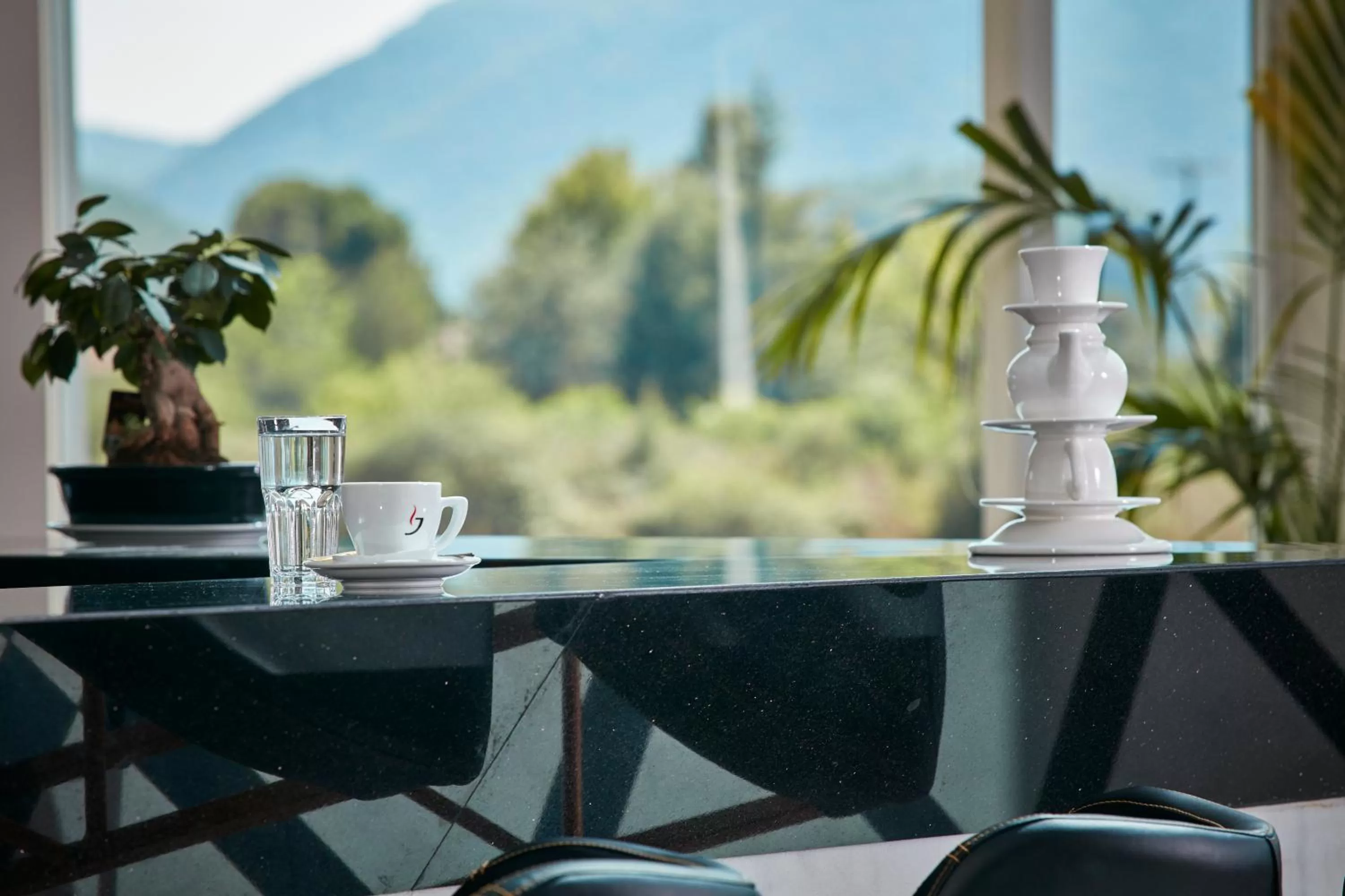 Lounge or bar in Aar Hotel & Spa Ioannina
