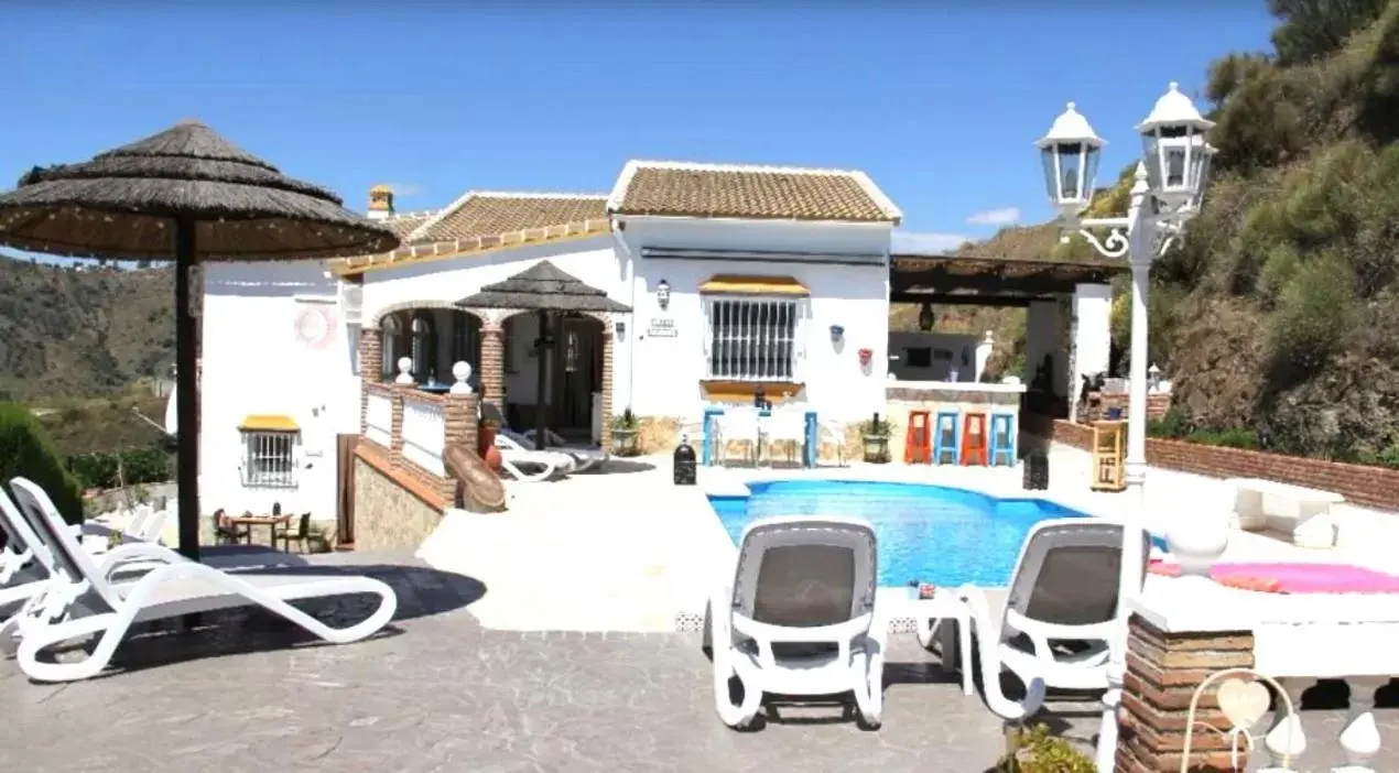 Casira, studios en kamers,Viñuela, Costa Del Sol Casira, studios en kamers,Viñuela, Costa Del Sol