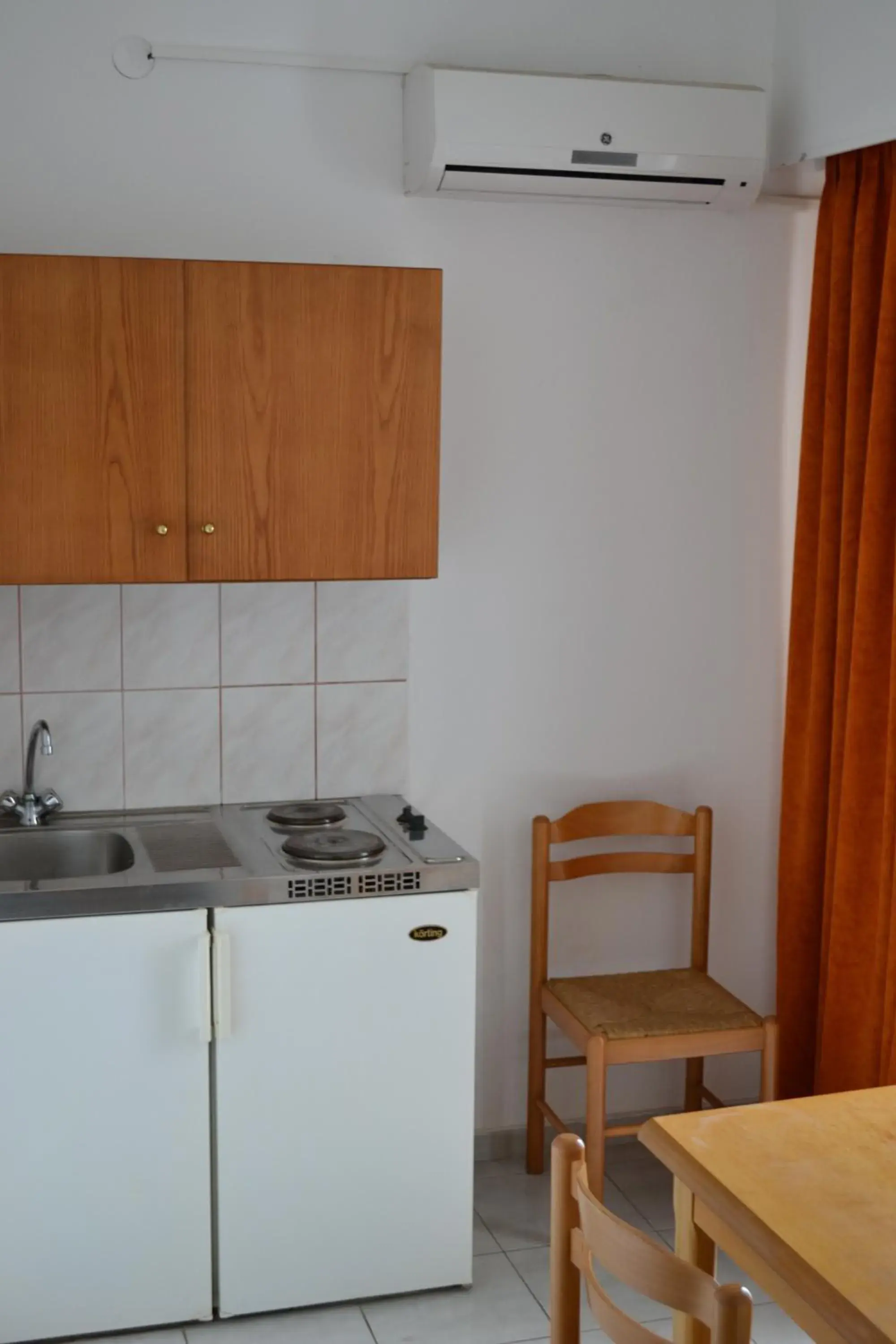Kitchen or kitchenette, Kitchen/Kitchenette in Panorama Hotel and Apartments