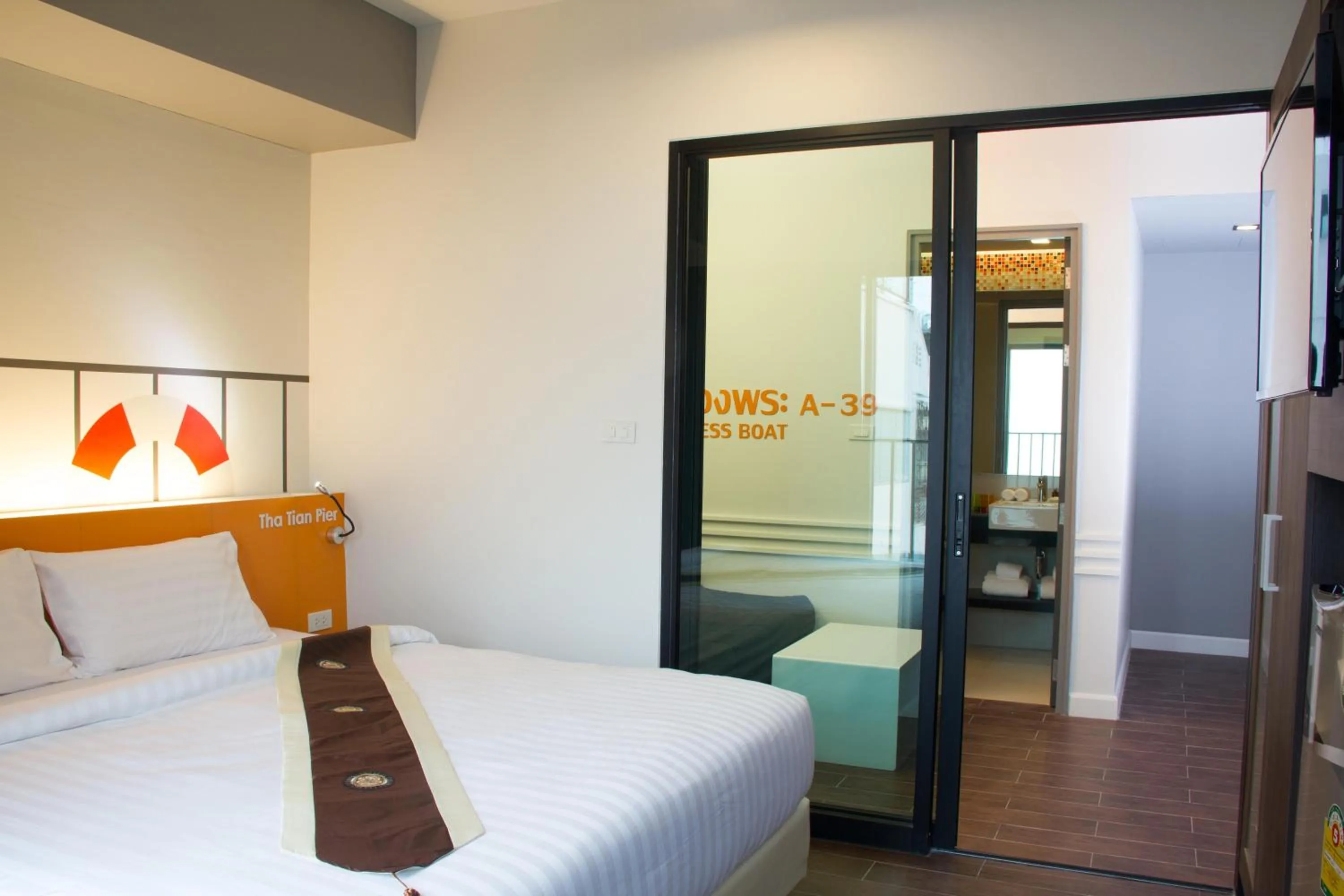 Suite in iSanook Bangkok