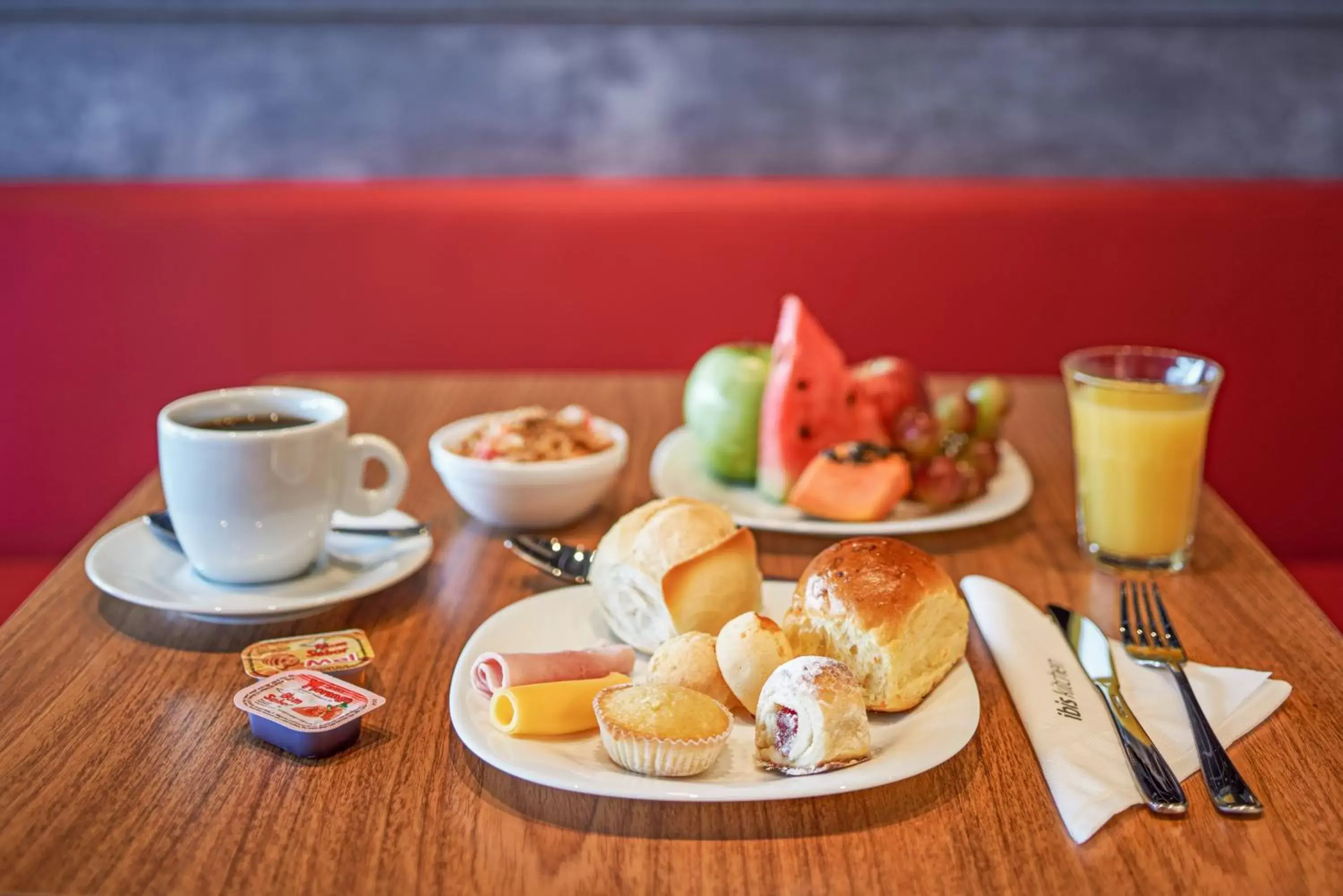 Buffet breakfast, Breakfast in Hotel ibis Braganca