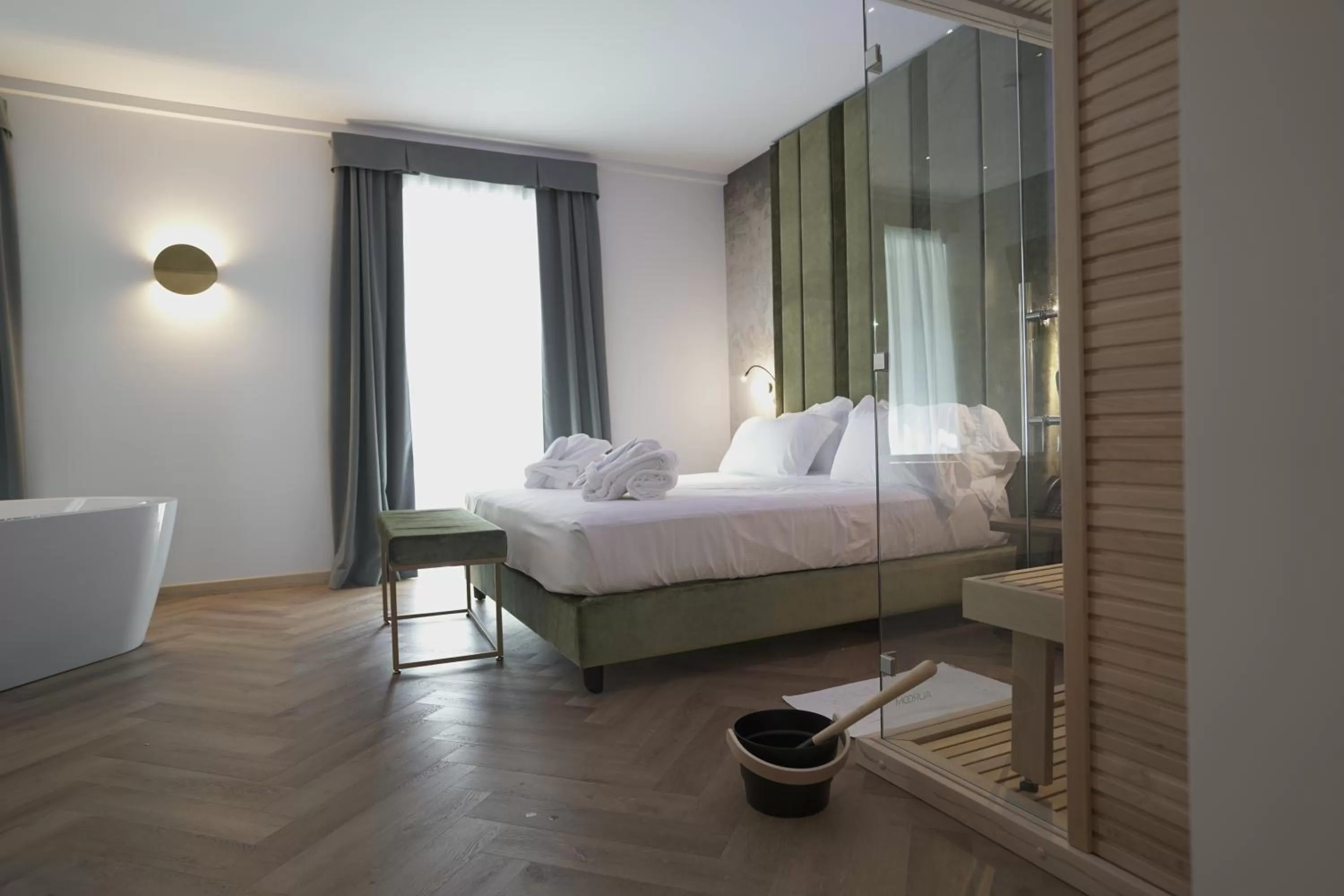 Photo of the whole room, Bed in Palazzo Santo Spirito