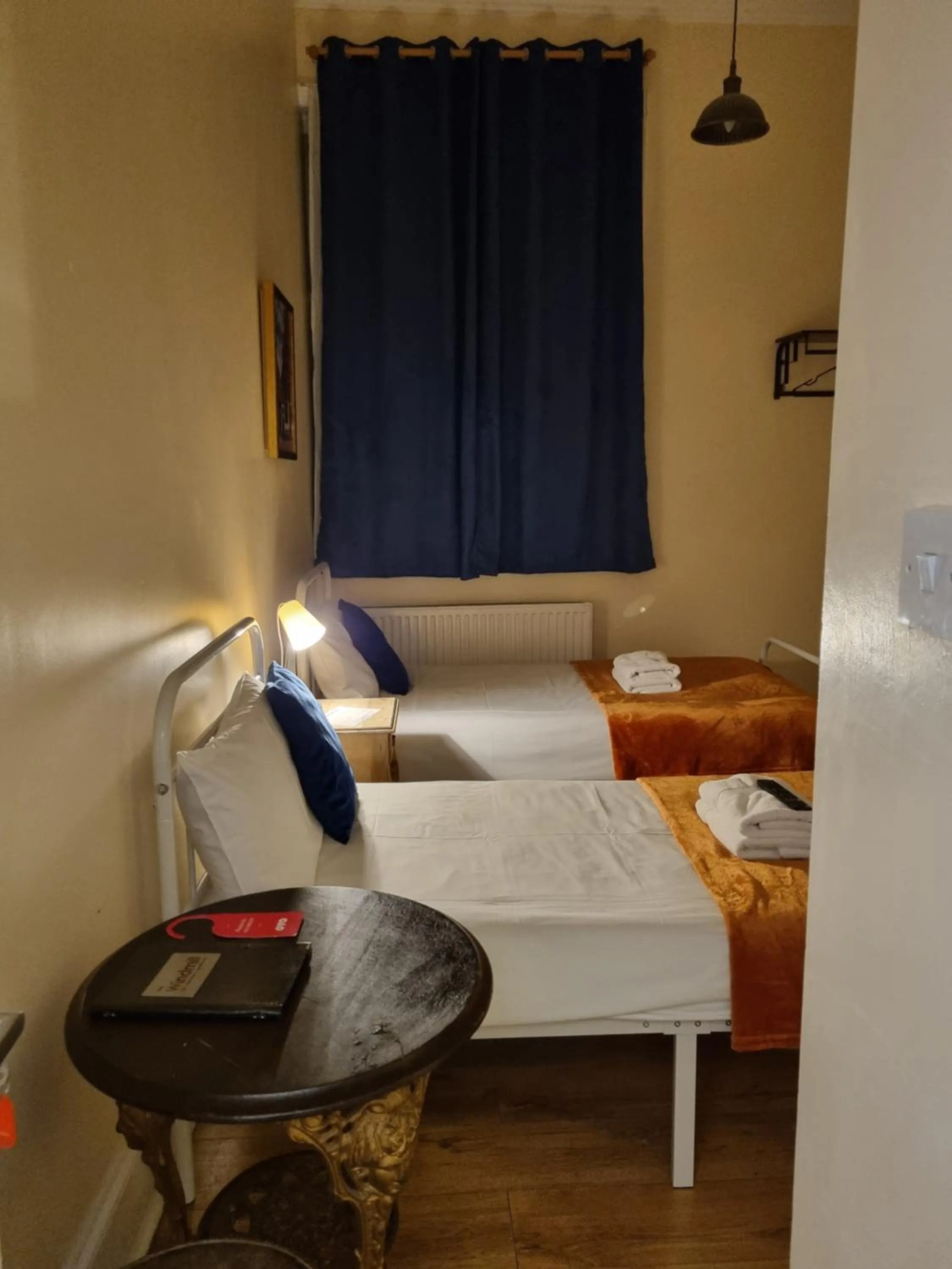 Bed in The Windmill Hotel