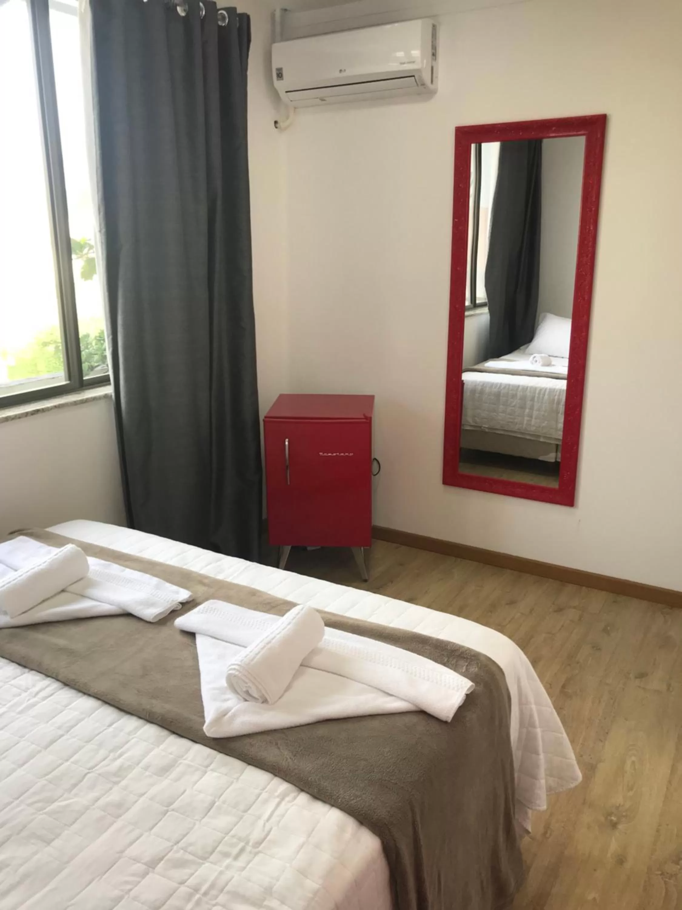 Photo of the whole room, Bed in Pousada Casa da Praia