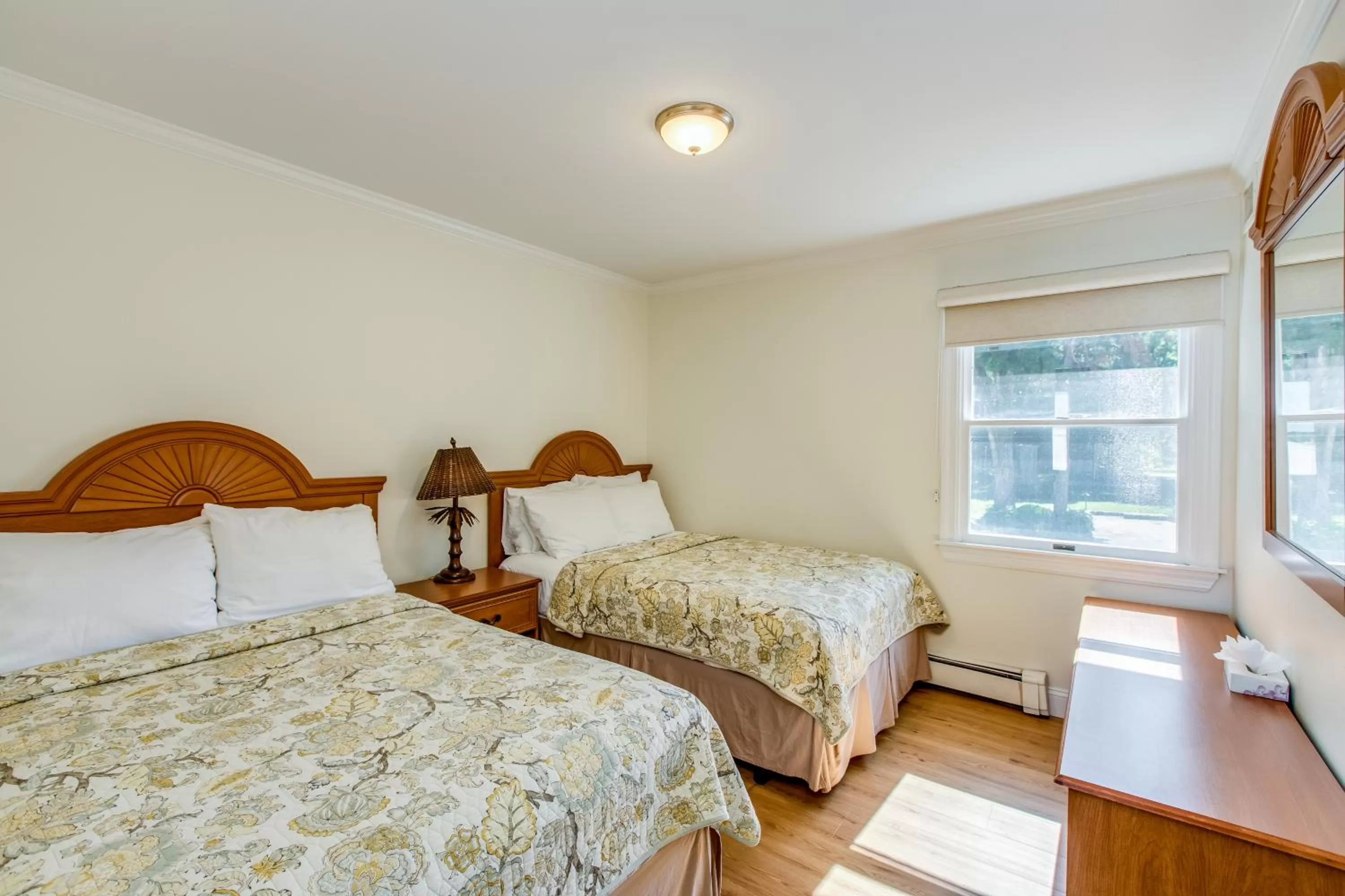 Bed in Colonial Shores Resort