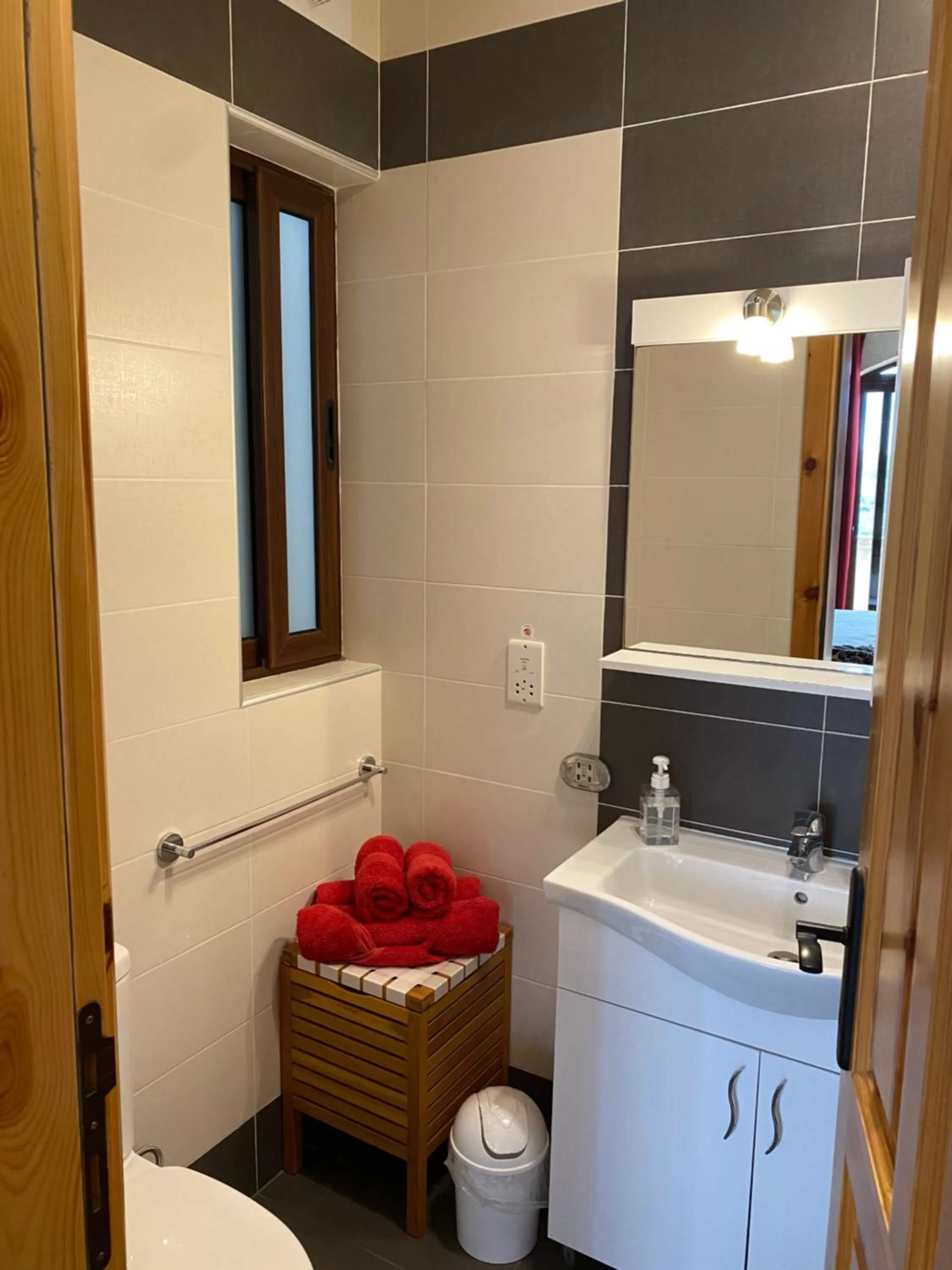 Toilet in Ta’ Giljan B&B Gozo