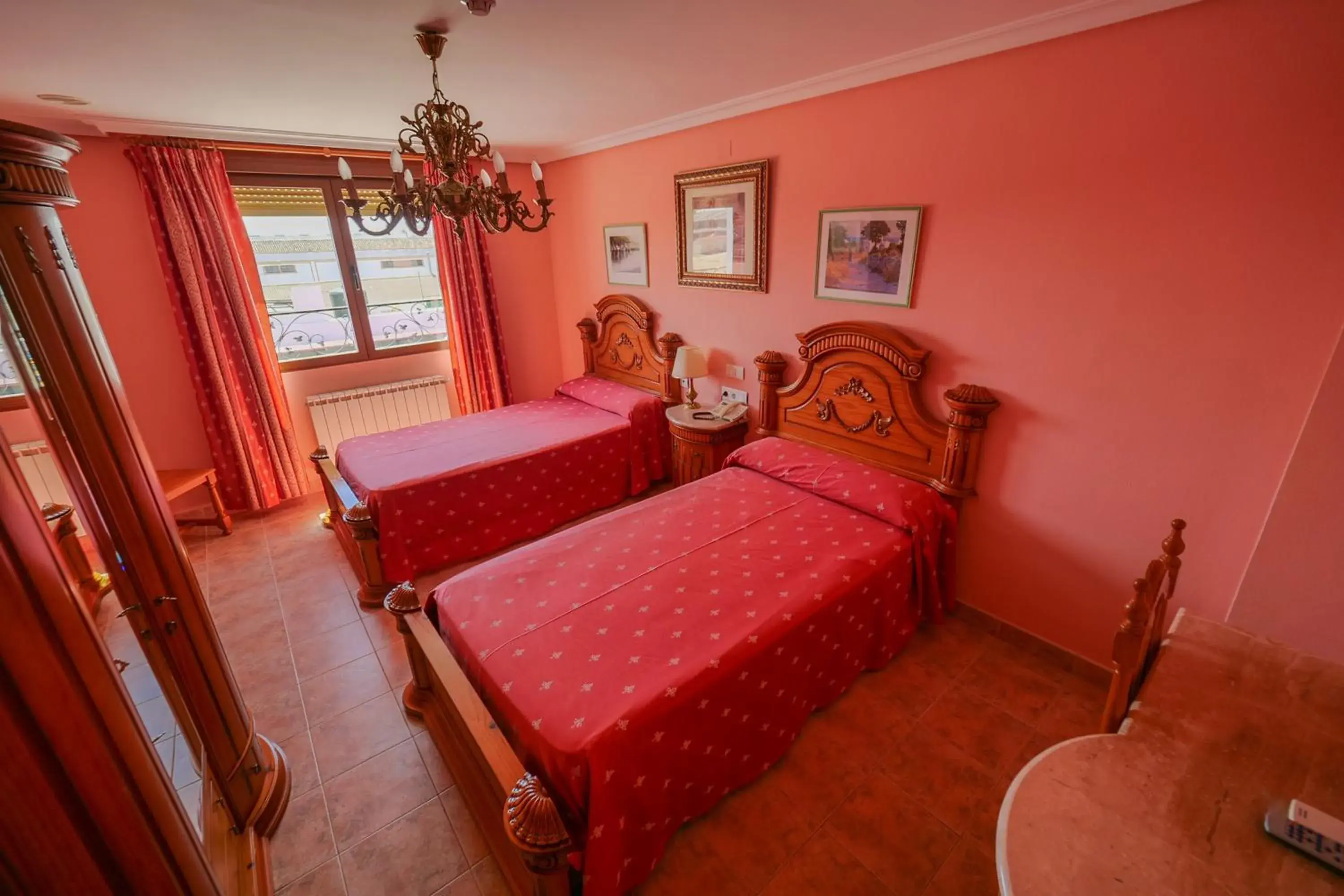 Bedroom, Bed in Hotel Flor de la Mancha