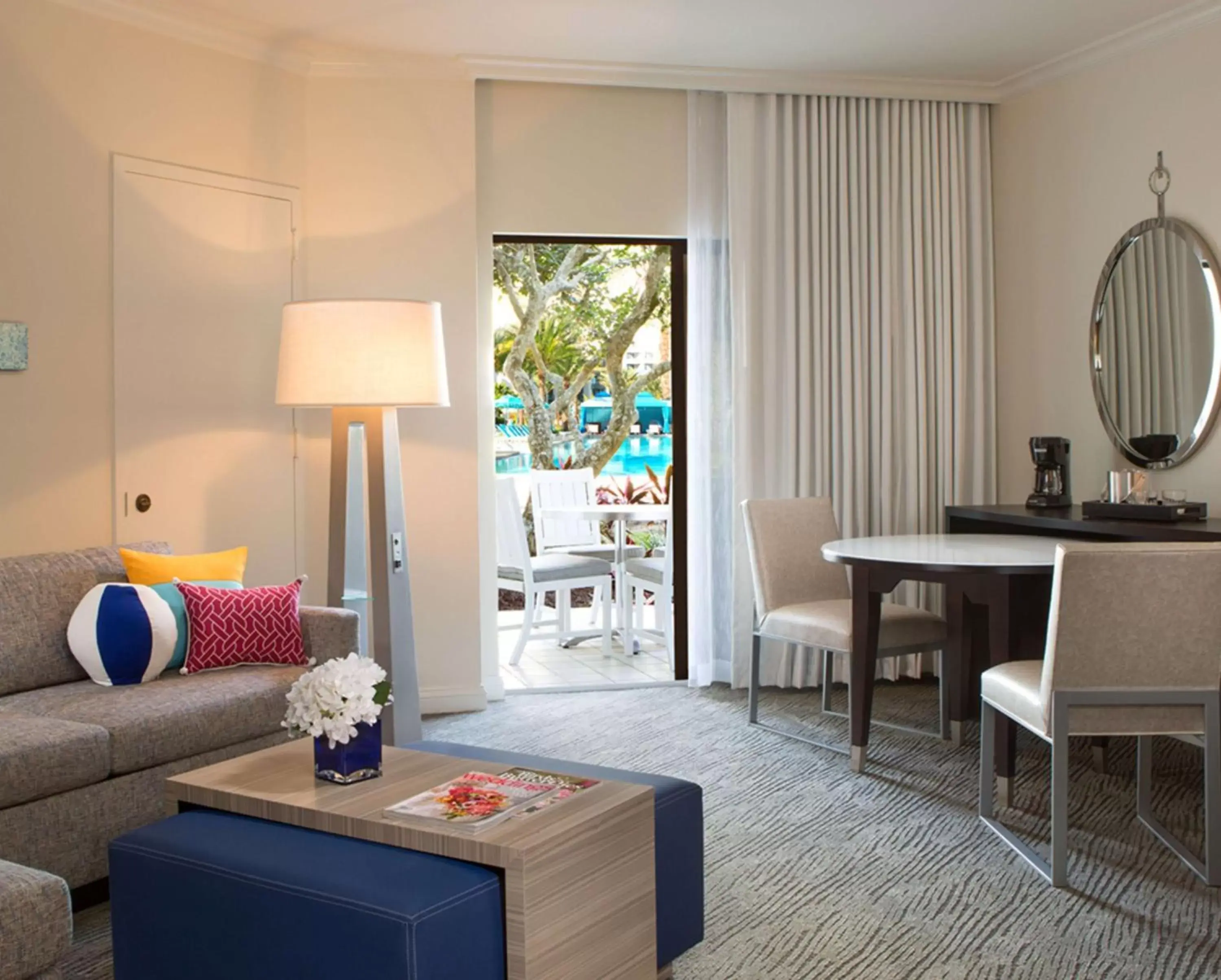 Bedroom, Seating Area in Hilton Orlando Buena Vista Palace - Disney Springs Area