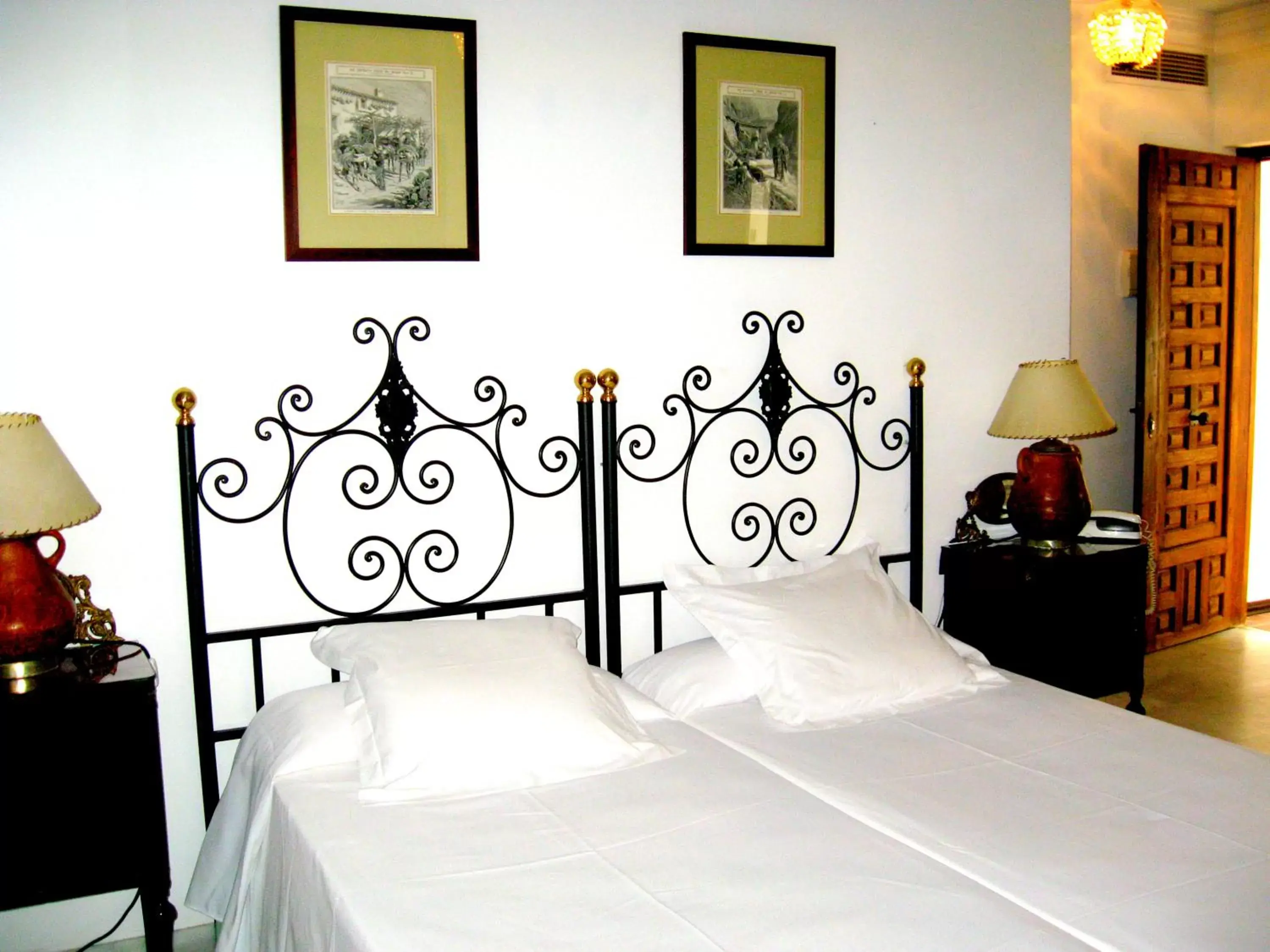 Photo of the whole room, Bed in Hotel Casa Imperial