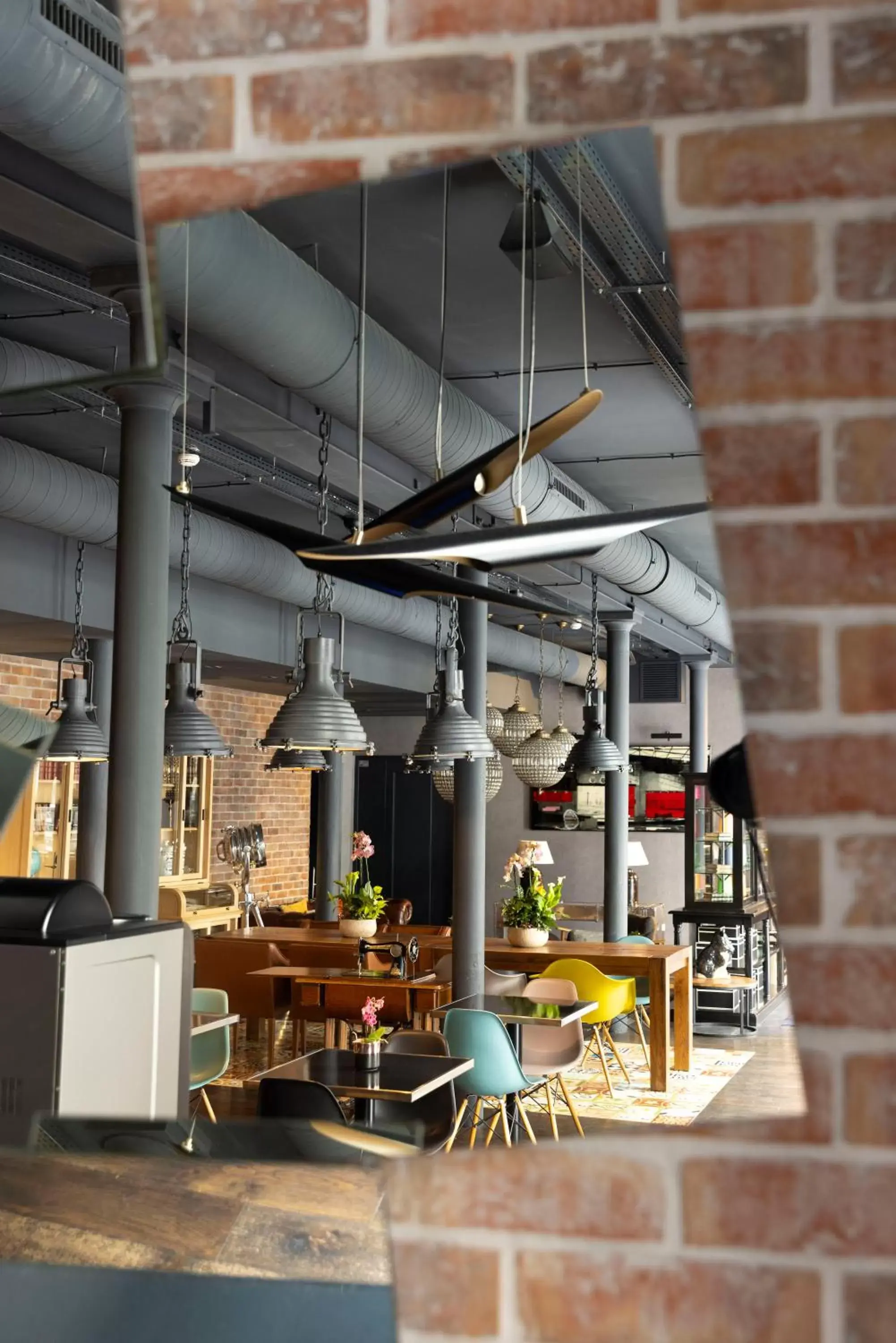 Lounge or bar in Hôtel Fabric Lounge or bar in Hôtel Fabric