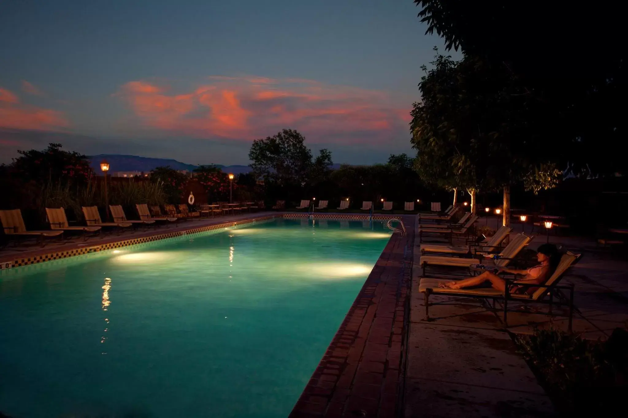 Swimming Pool in Hotel Albuquerque At Old Town