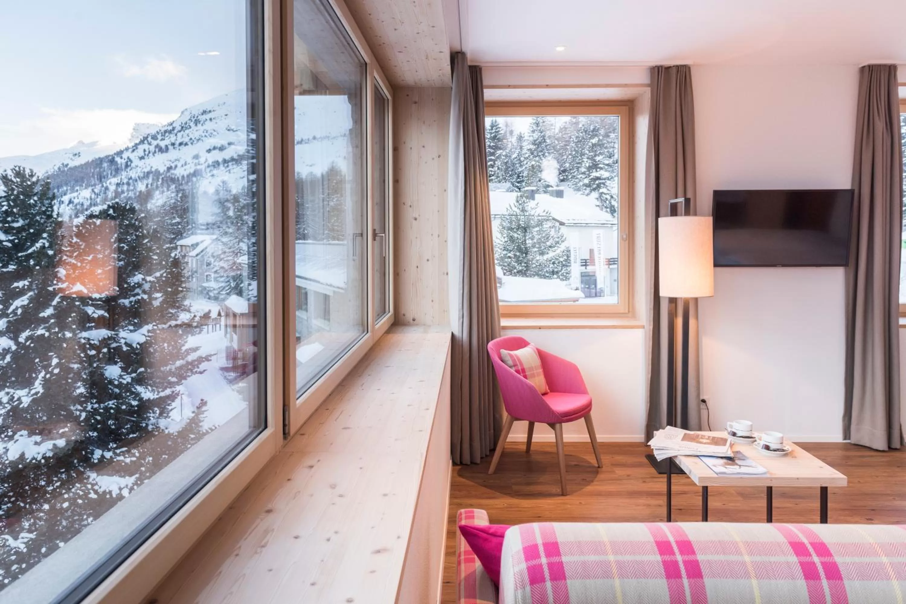 View (from property/room), Bed in Berghotel Randolins